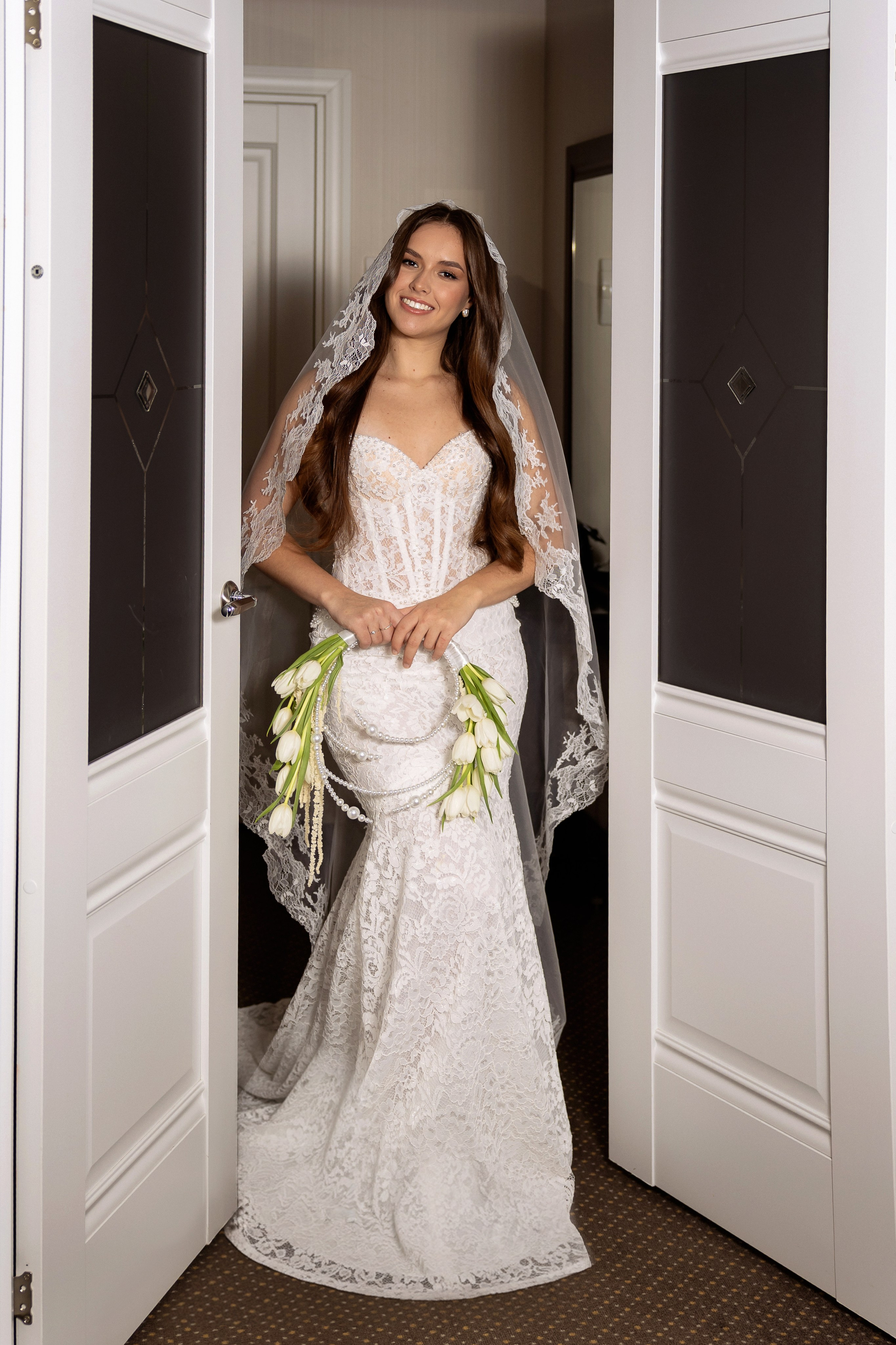 Локация отель Бианки модель Ирина. Свадебный и семейный фотограф Татьяна Ласкина в Великом Новгороде