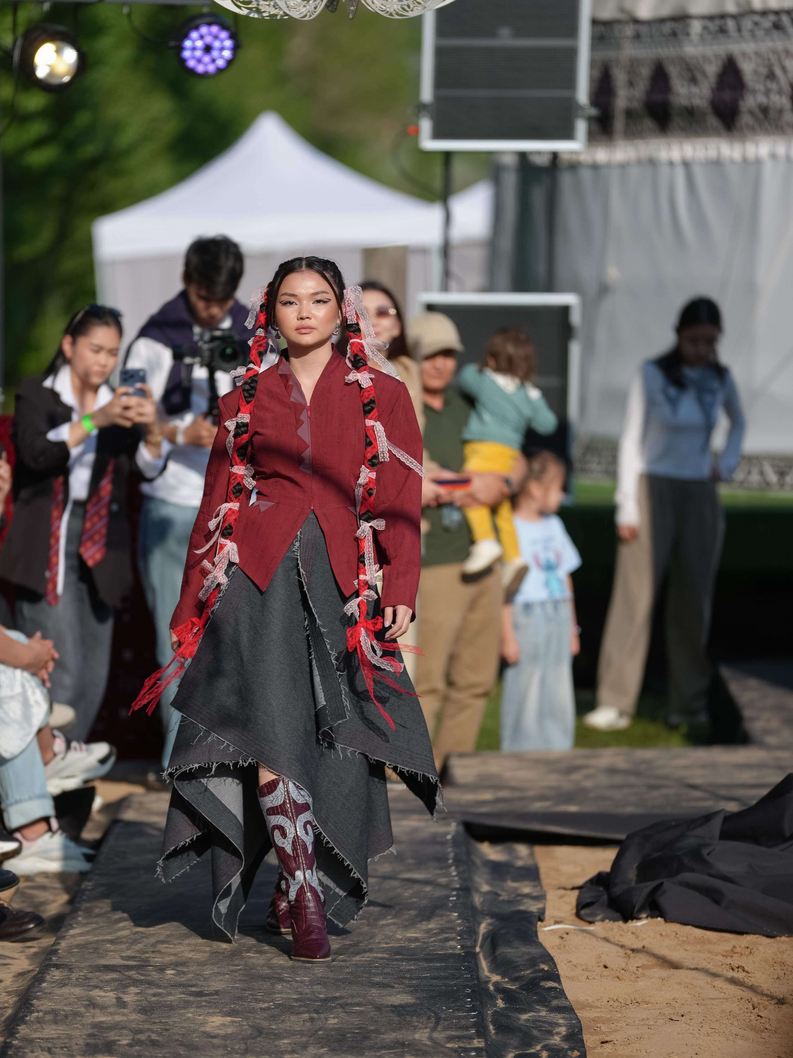 Designer Dariya Kuatzhan. Сайт Алматинского НЮ АРТ, будуар и фэшн фотографа Дениса Карпенко