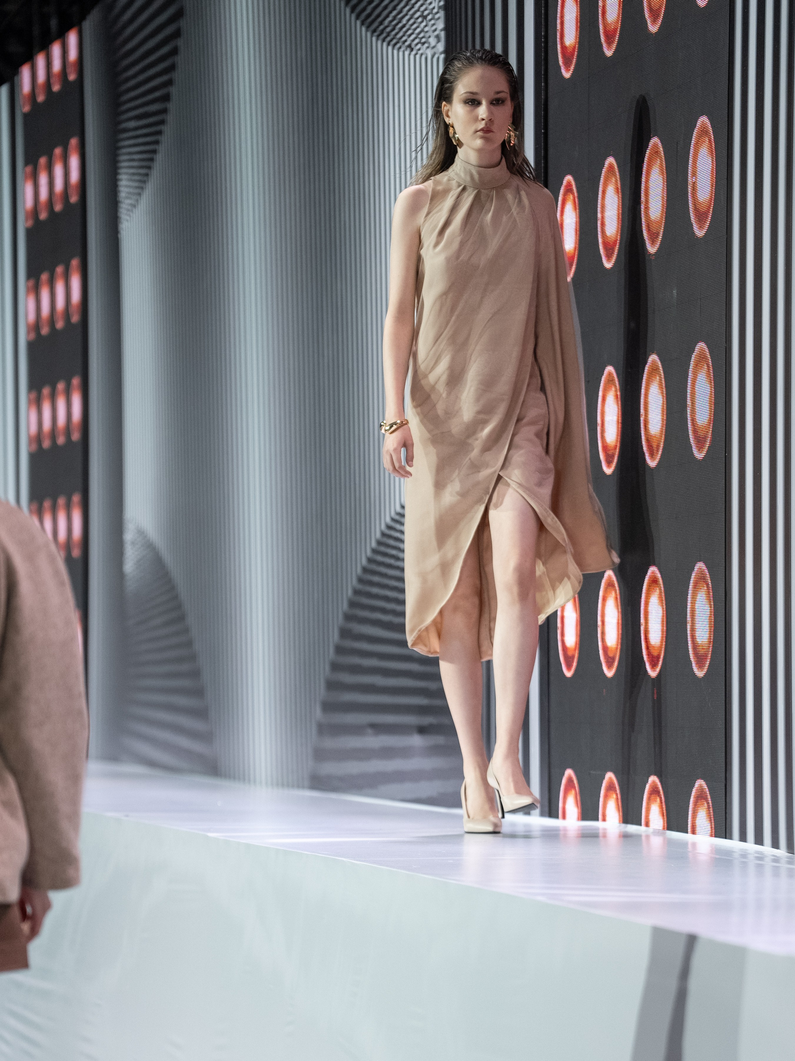 NIKITA OKISHEV. Сайт Алматинского НЮ АРТ, будуар и фэшн фотографа Дениса Карпенко