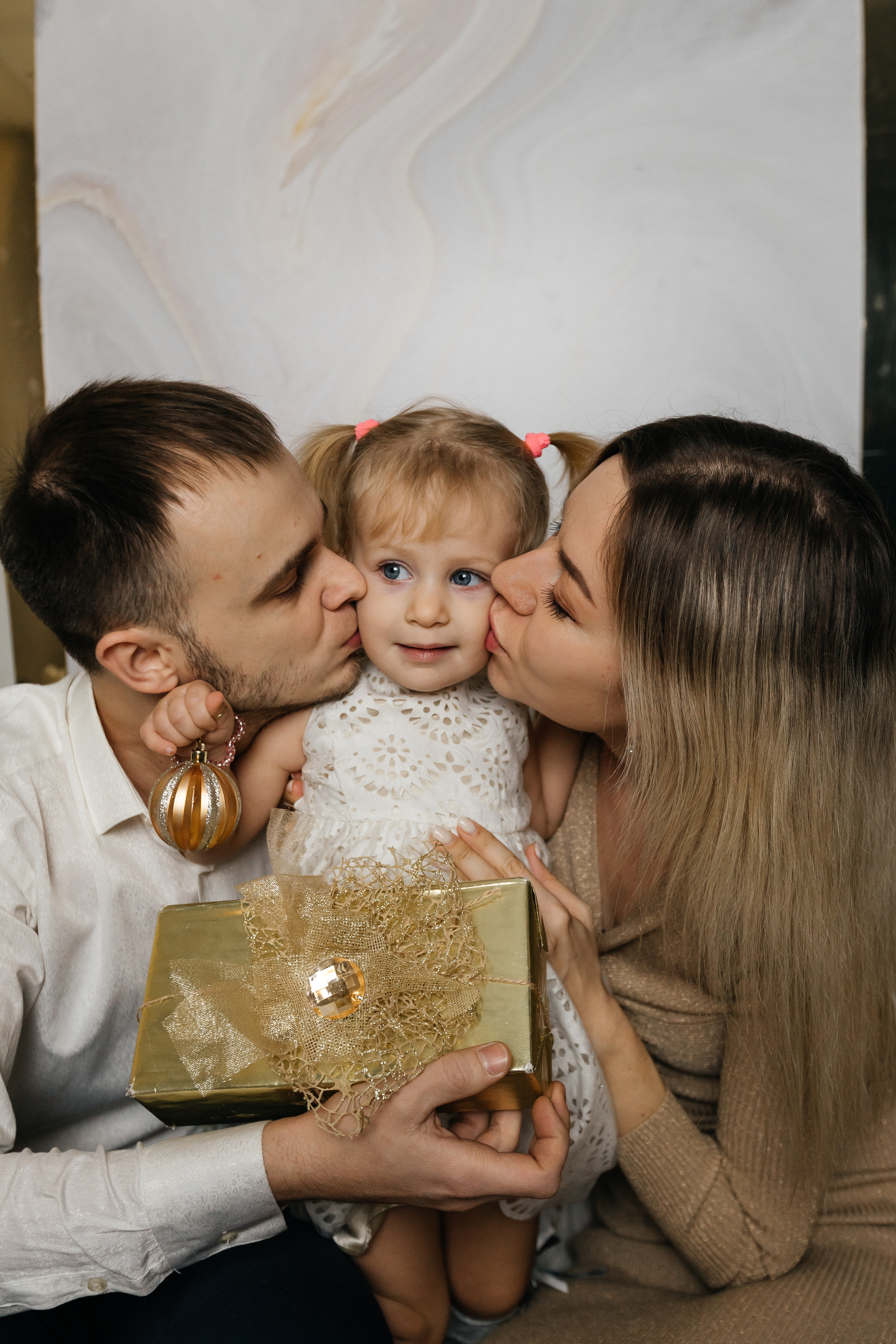 Мария, Вячеслав и София. Фотограф Таганрог Любимая Надя