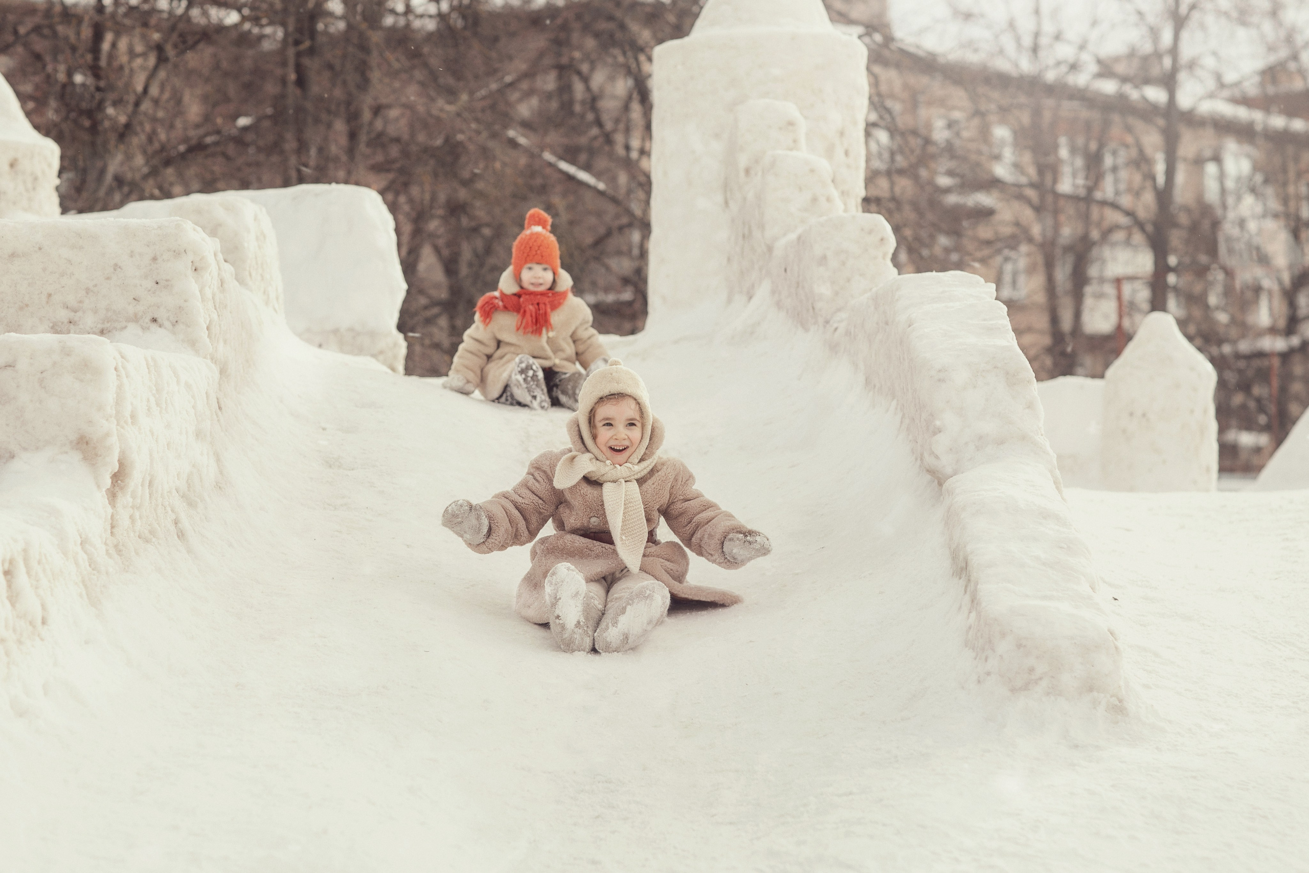 Старый двор. Фотограф и режиссер Сергей Спирин. Москва