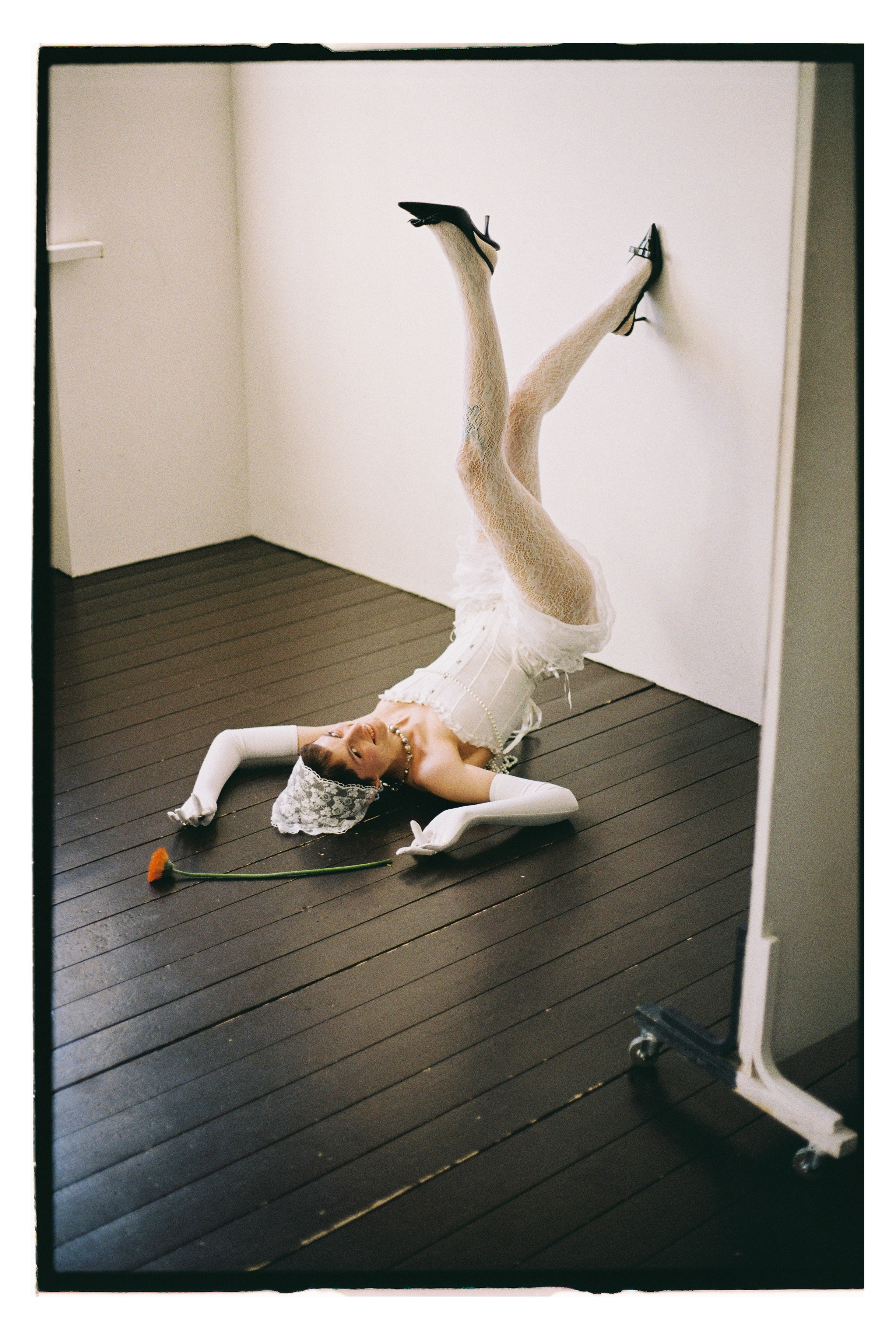 Viktoria. MARK DOROHOV