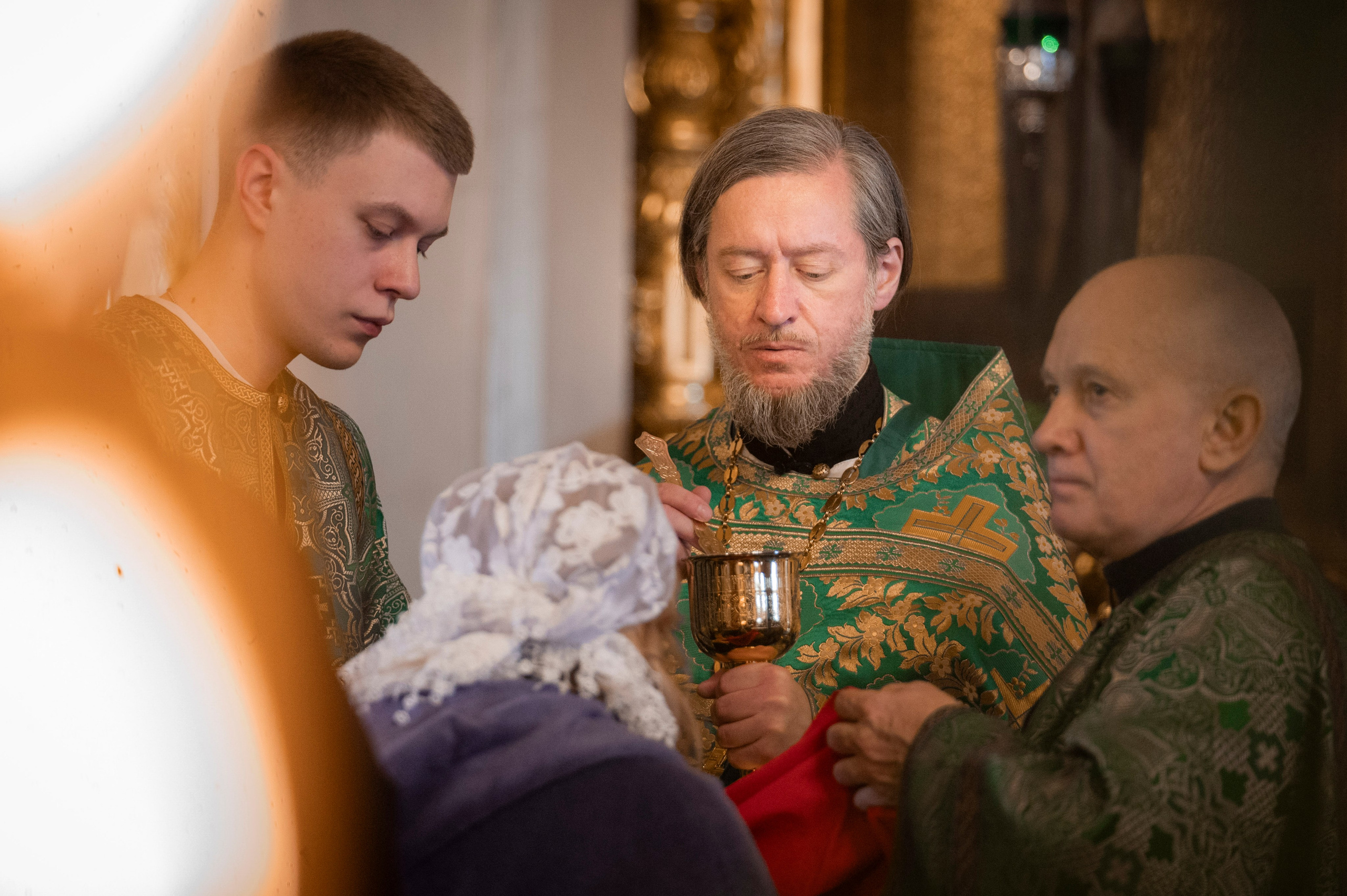 Богородский храм. Вход Господень в Иерусалим. Божественная литургия. Антон и Татьяна Денисенко — В храме