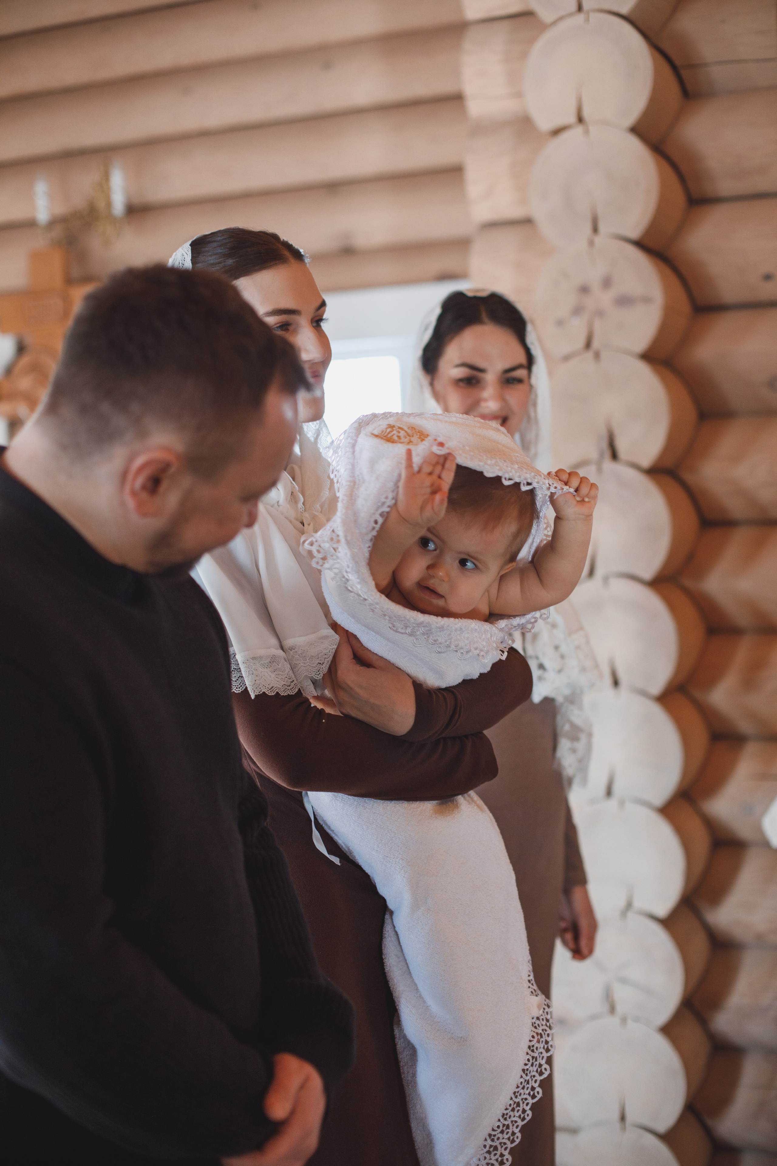Фотосъёмка таинства крещения в Белгороде. Свадебный и контент фотограф в Белгороде Ярослав Гаврилейченко