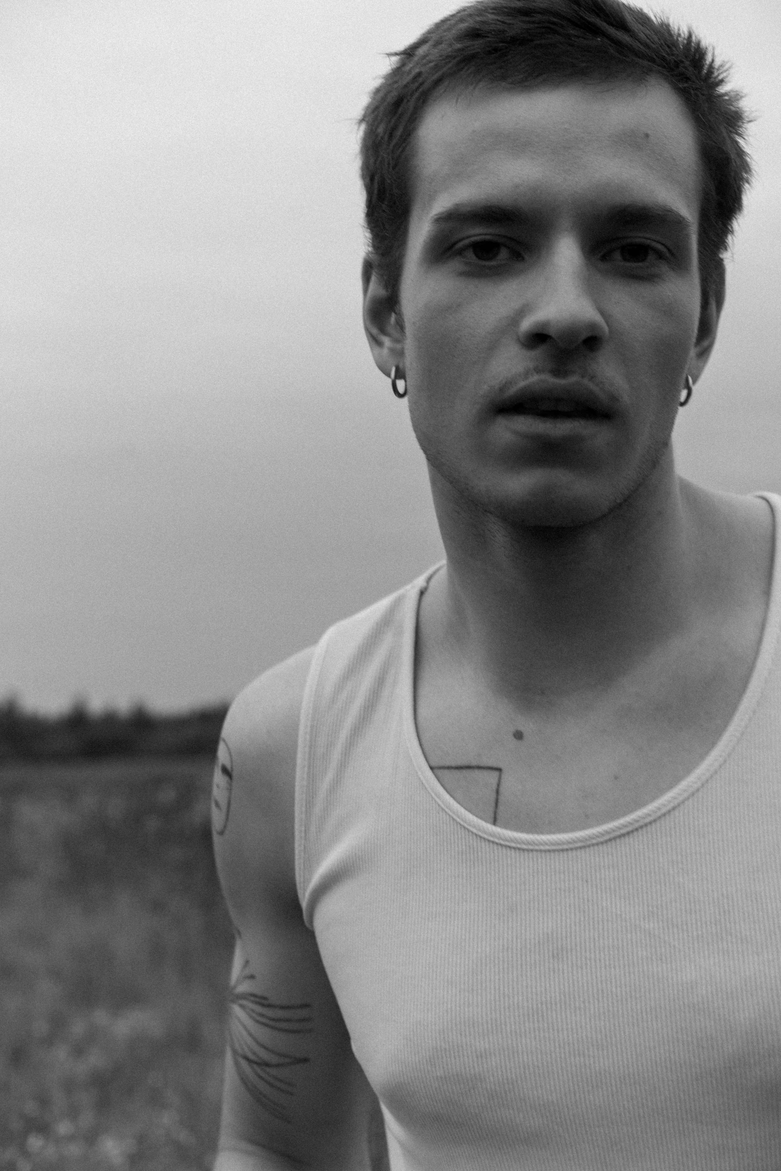 В поле люпинов. Фотограф Елизавета Потешкина