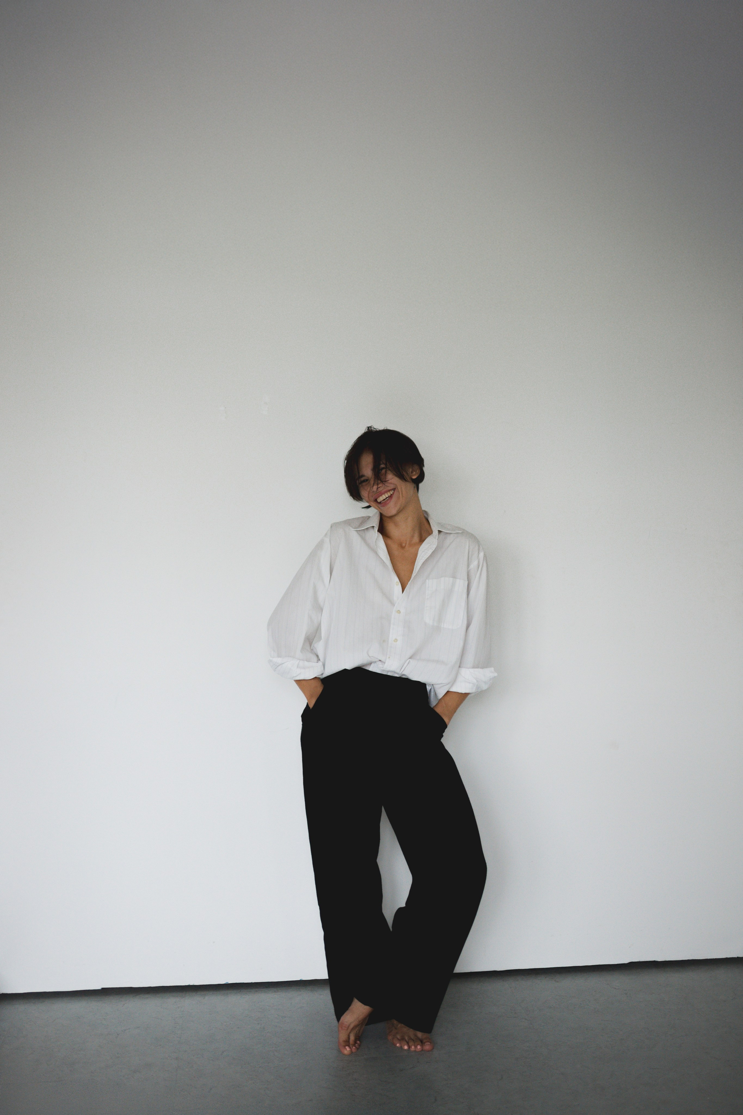 Алина в студии Нячанг. Главная