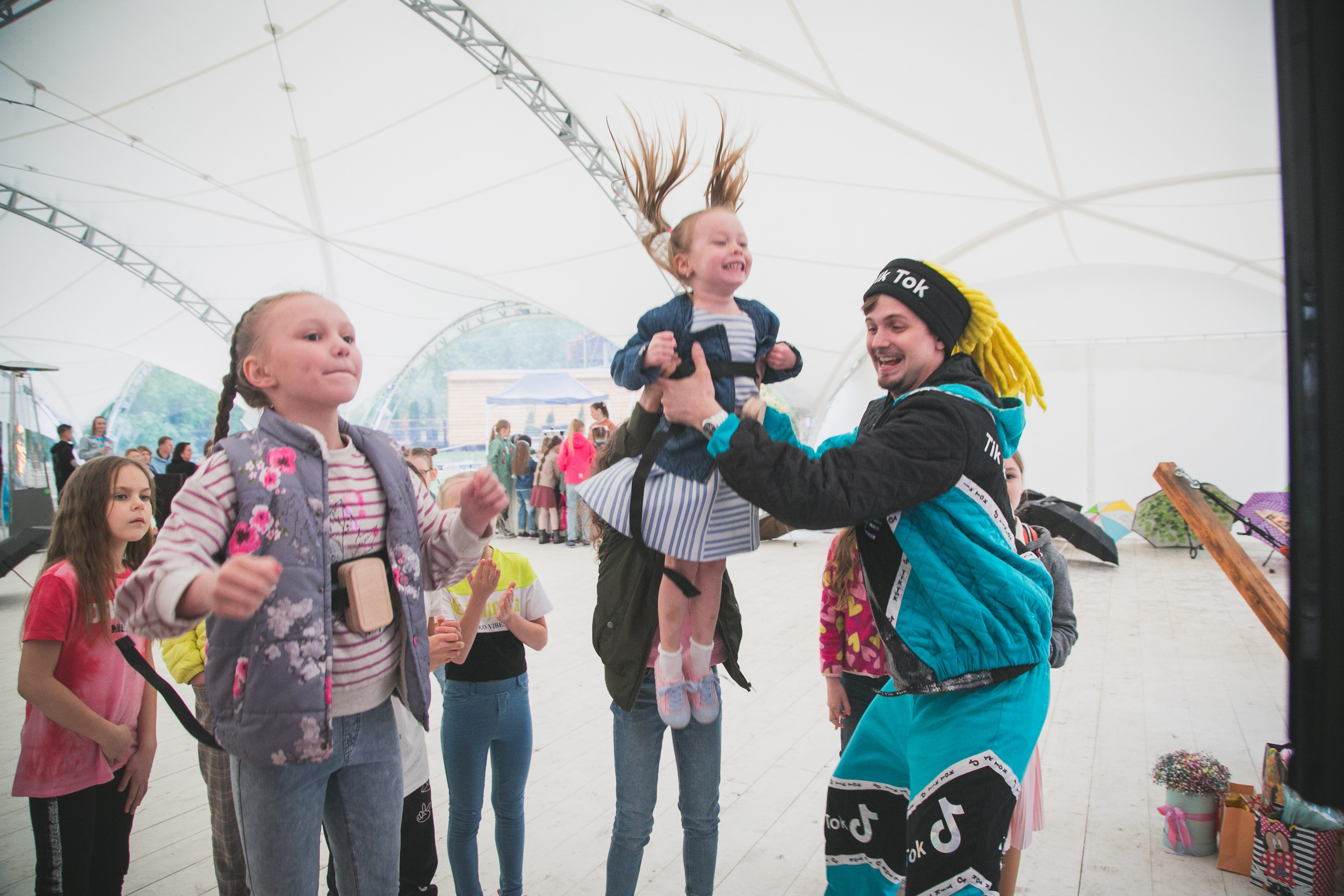 Детские день рождения. Профессиональный фотограф Евгений Земцов в Москве. Контент съемка, репортаж мероприятий, бизнес портреты