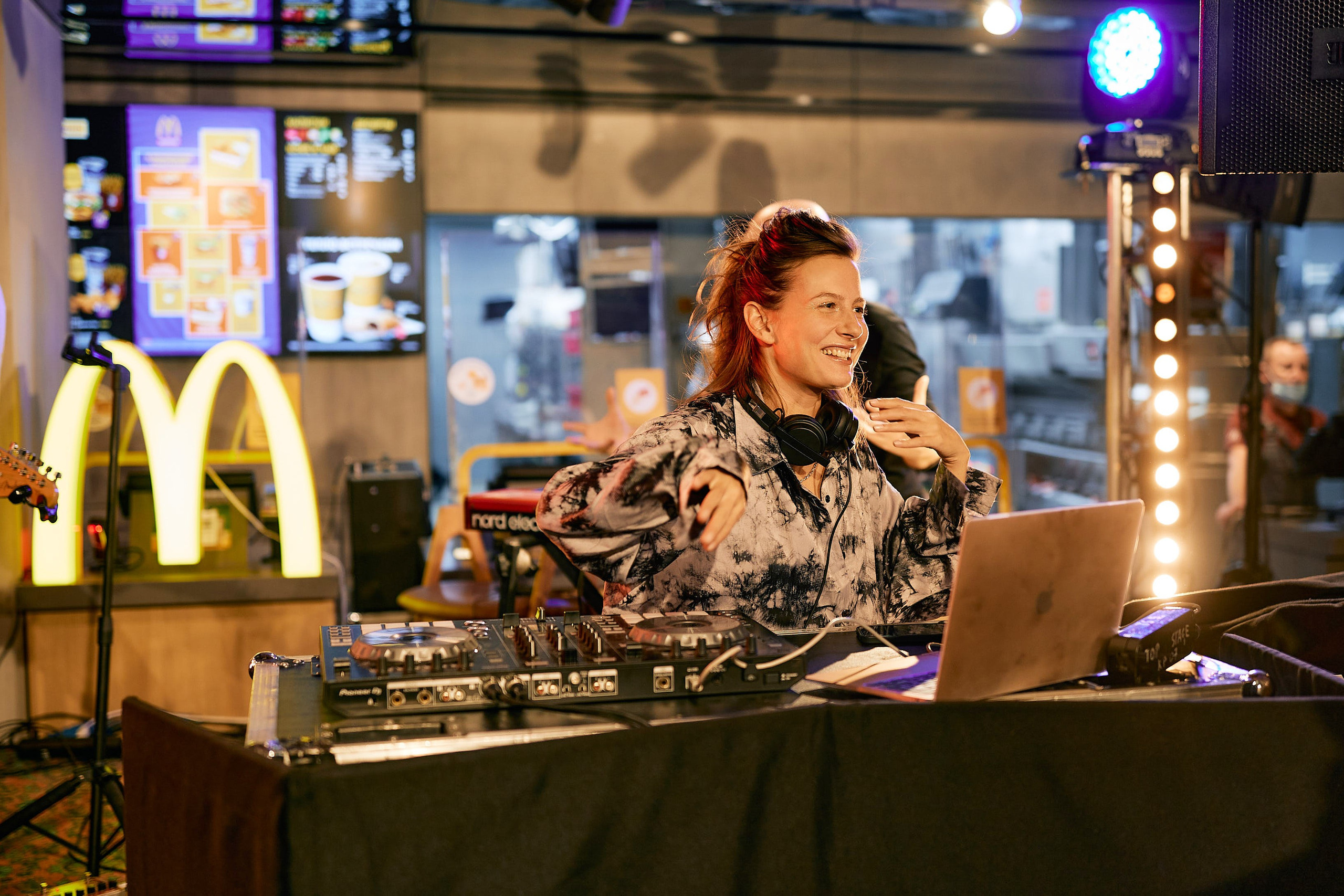 Макдональдс. Всё включено. Дмитрий Смирнов. Фотография, дизайн