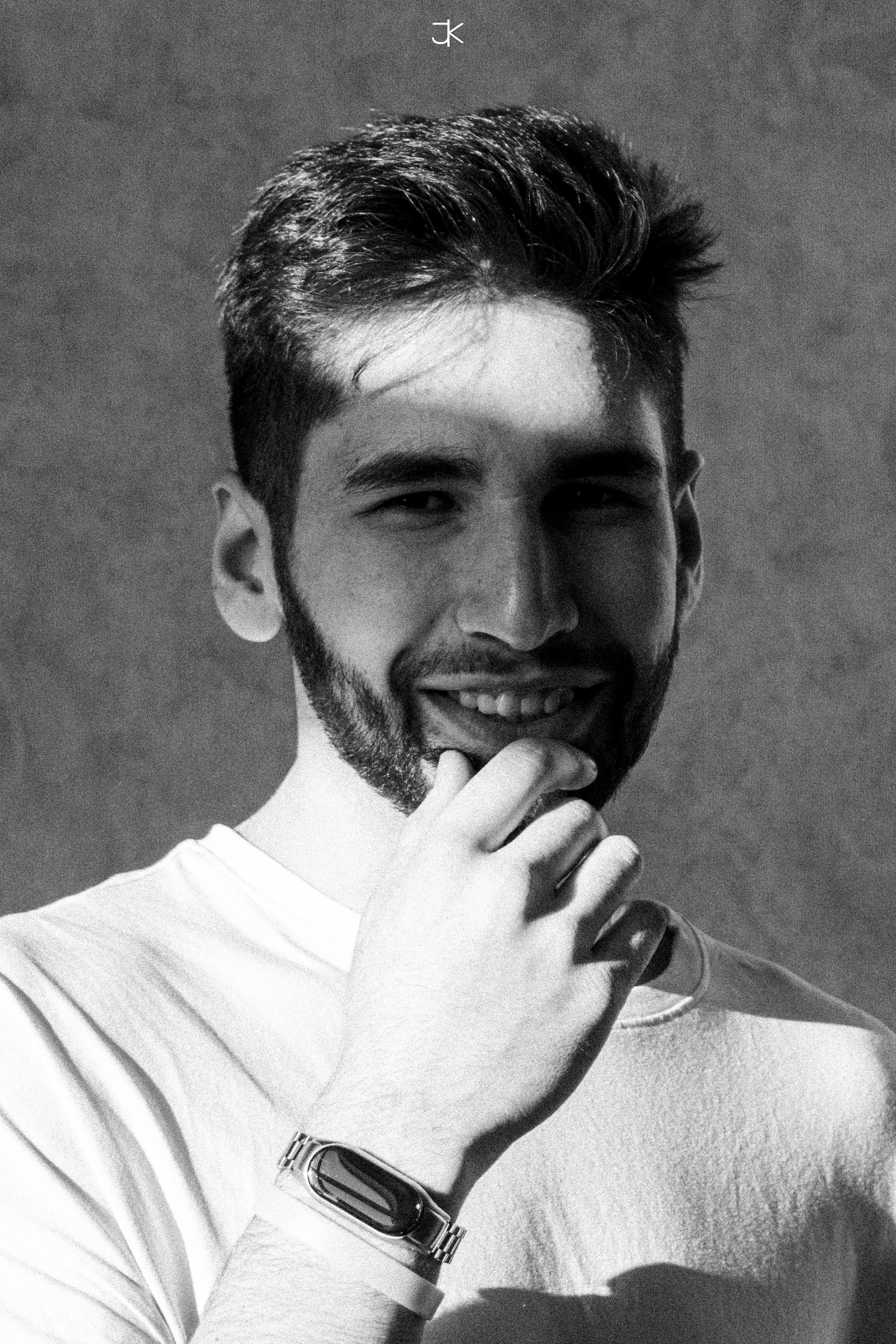 Тигран. Иван Котельников — фотограф в Челябинске