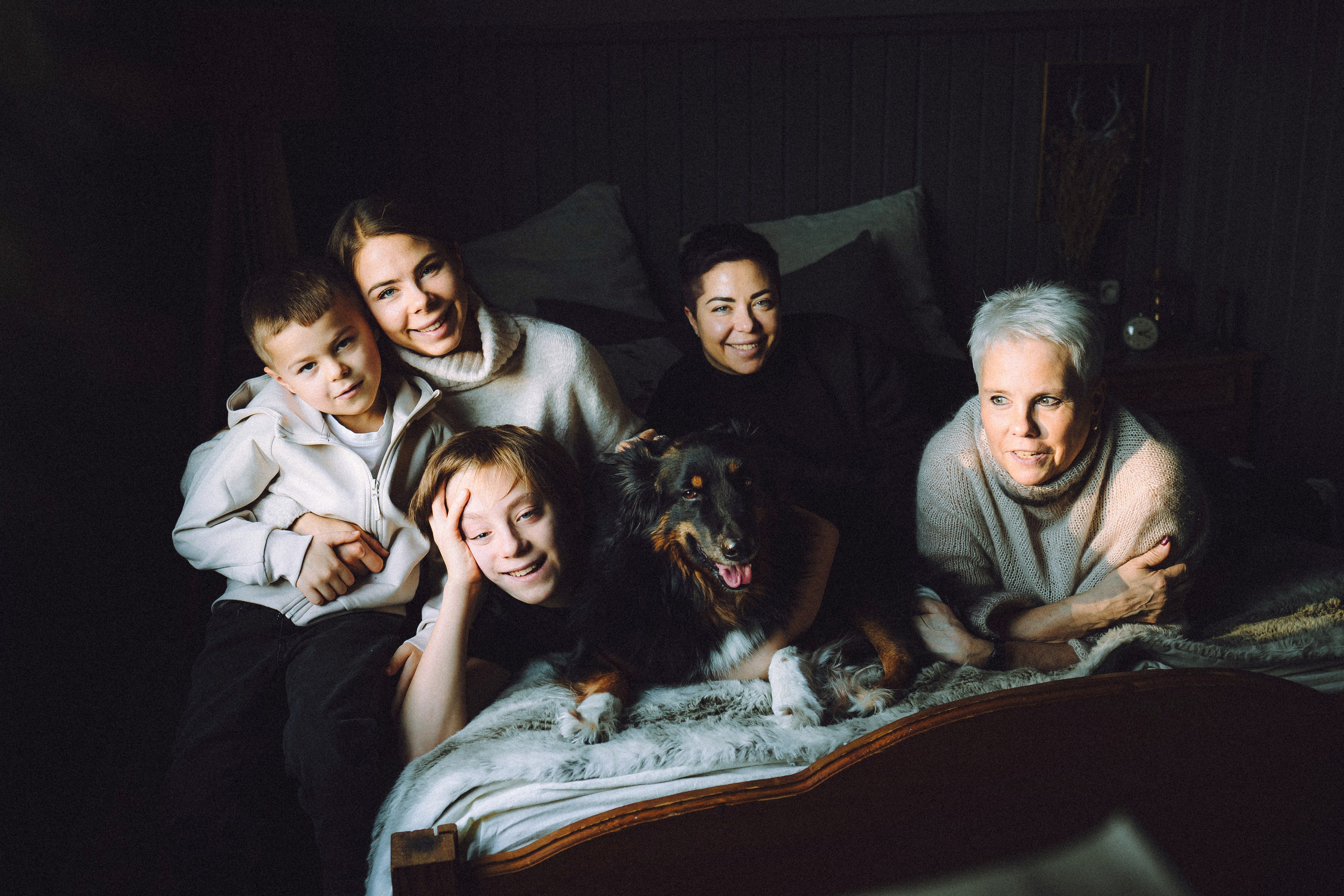 Плюш, Айса и их семья