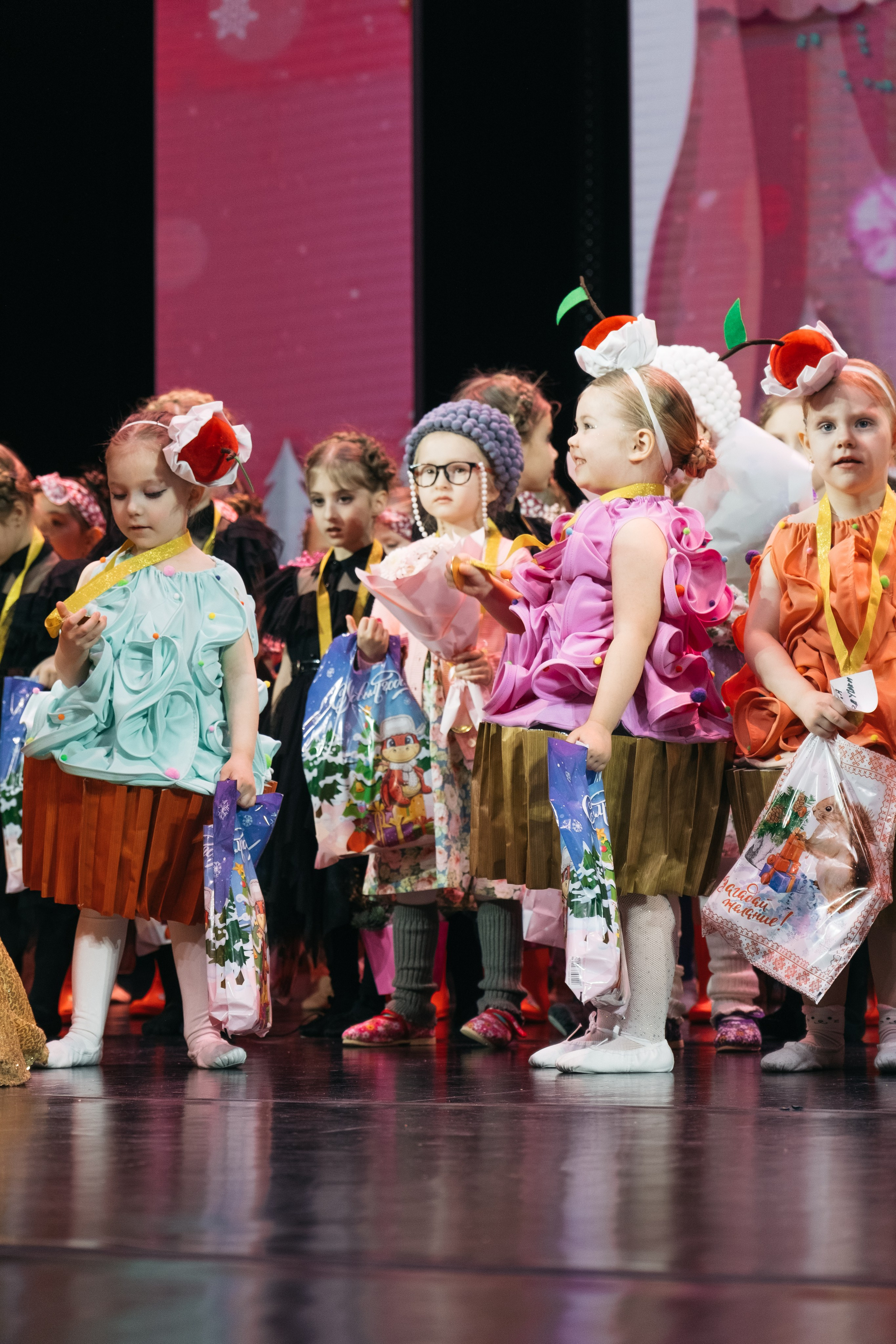 СурГУ 23.12.23. Репортажный и свадебный фотограф в Сургуте