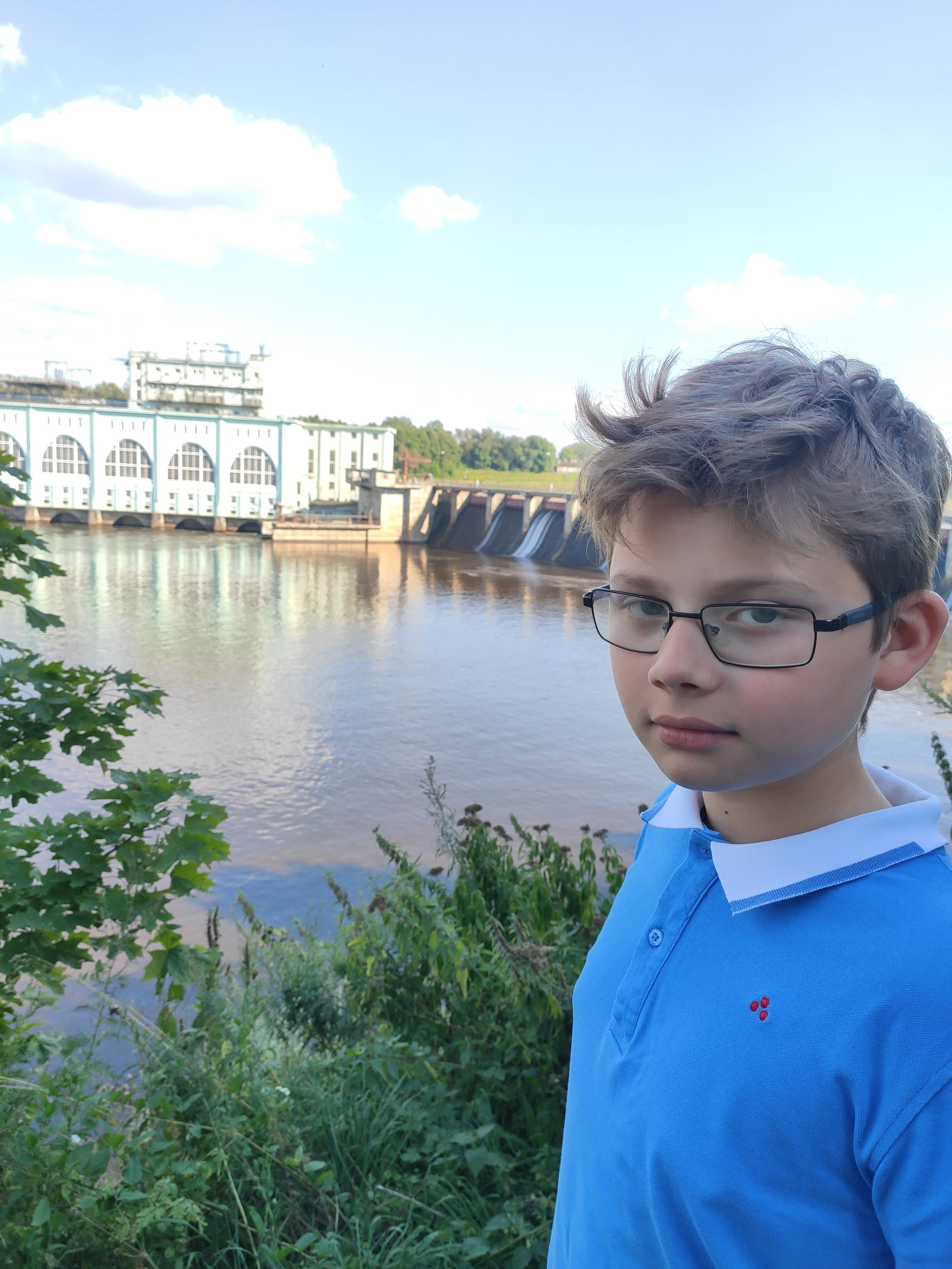 Первая остановка - Волховская ГЭС