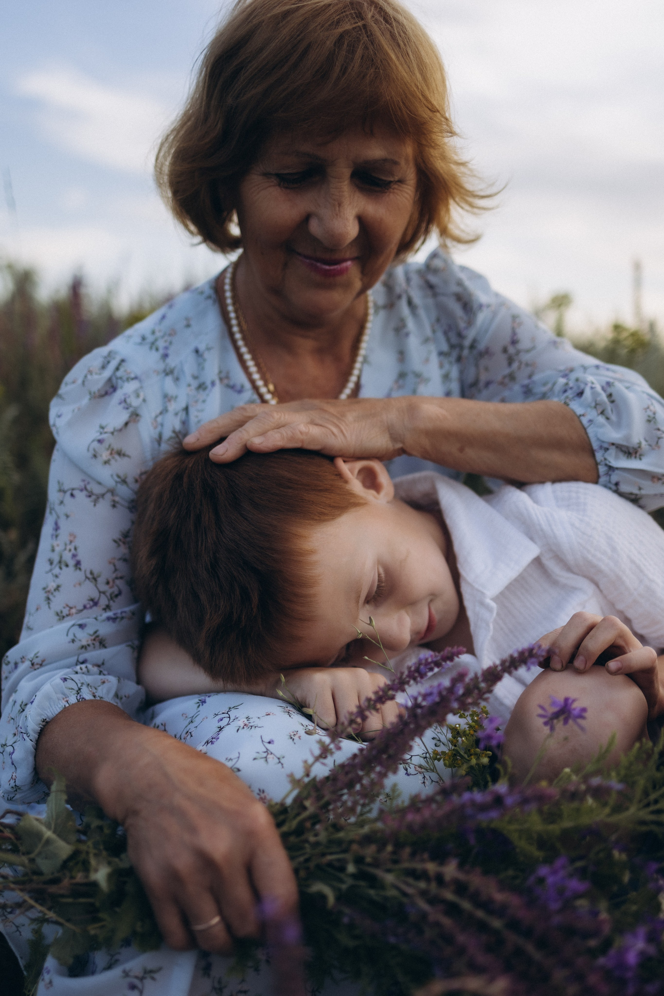 Бабушка и правнук (24.06.2025) ст. Староминская (Краснодарский кр.). Надежда Стар семейный и церковный фотограф в Жукове и Калужской области