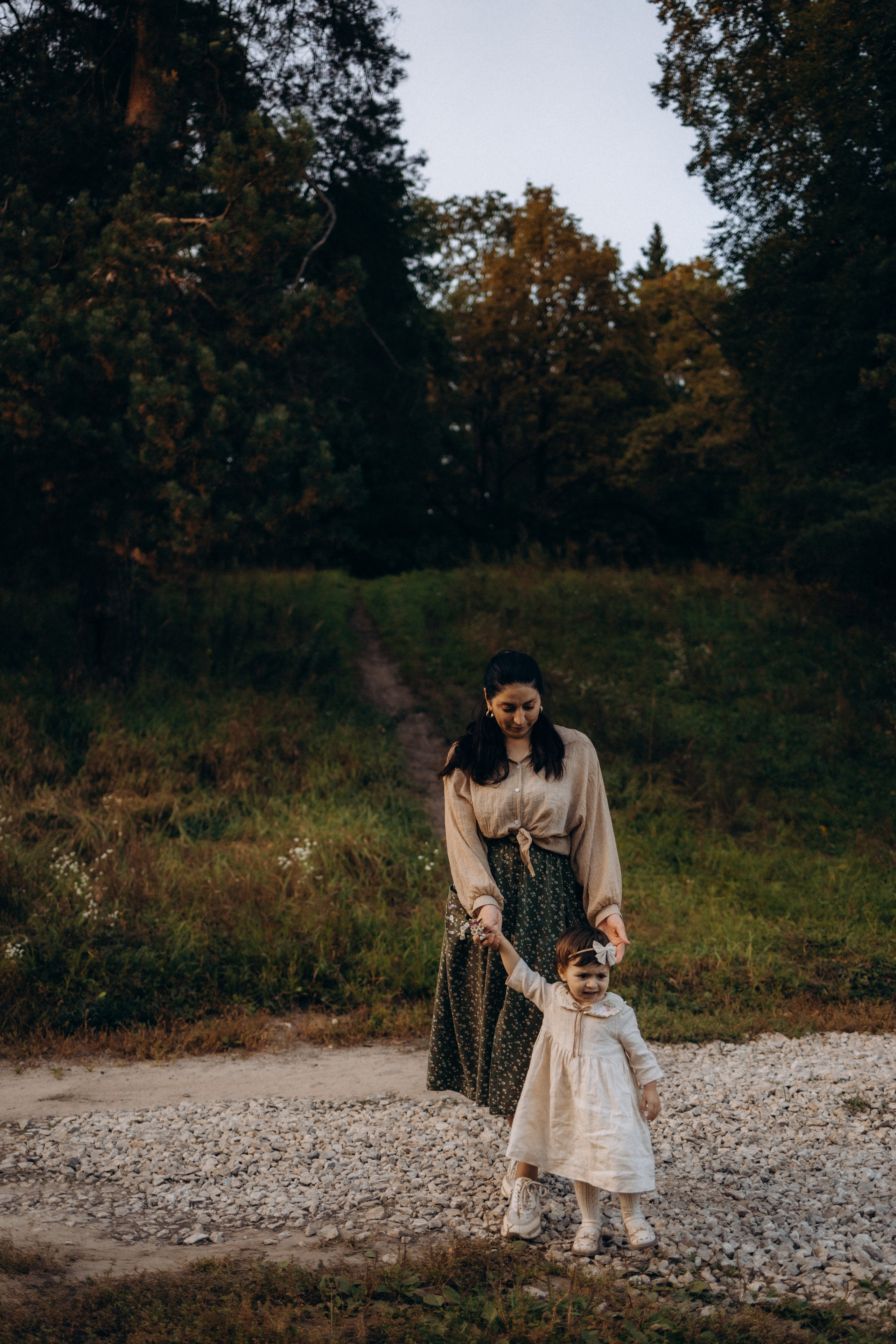 Мама и доченька (14.09.2025 г.) г. Жуков (Калужская обл.). Надежда Стар семейный и церковный фотограф в Жукове и Калужской области