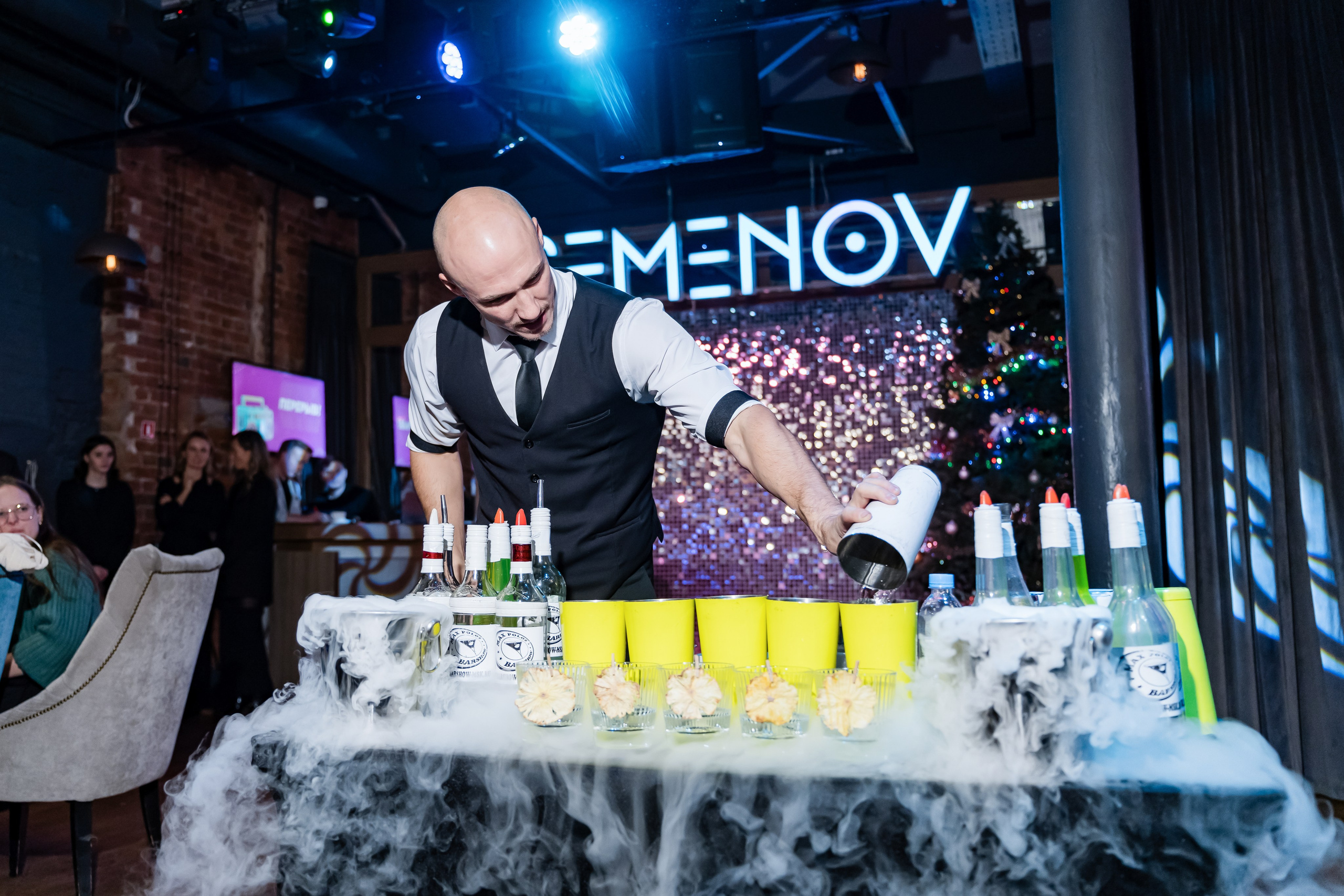 Новый год с OnIn. SEMENOV. 10.12.2024