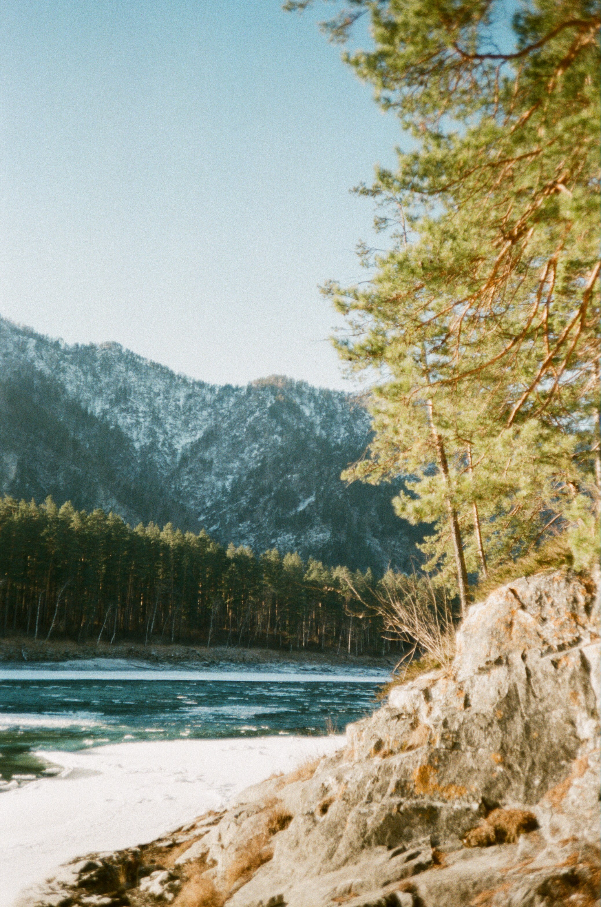 Мост к Камышлинскому водопаду, Белые Скалы