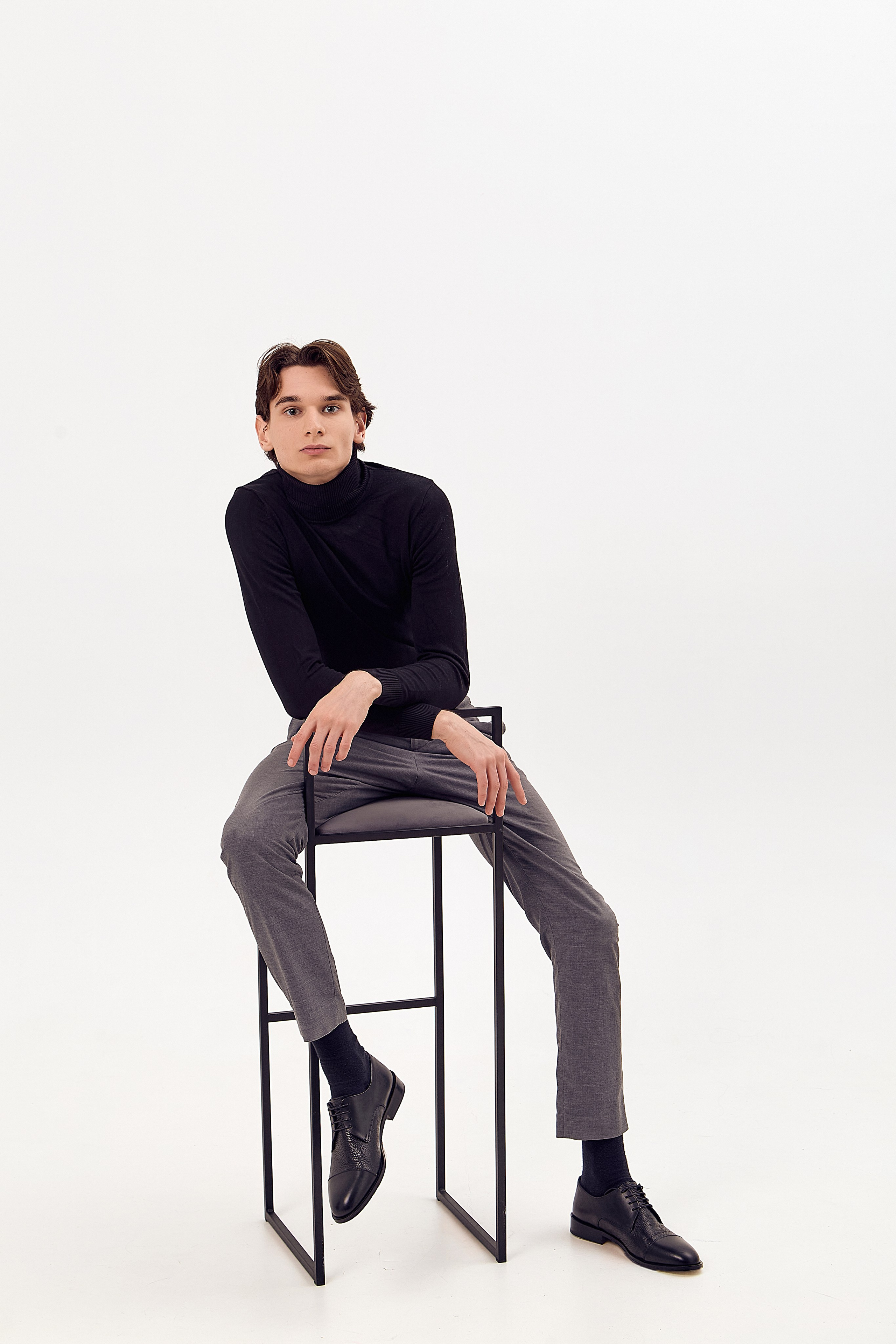 Модельные тесты в студии. Фотограф Руслан Потапов в Краснодаре