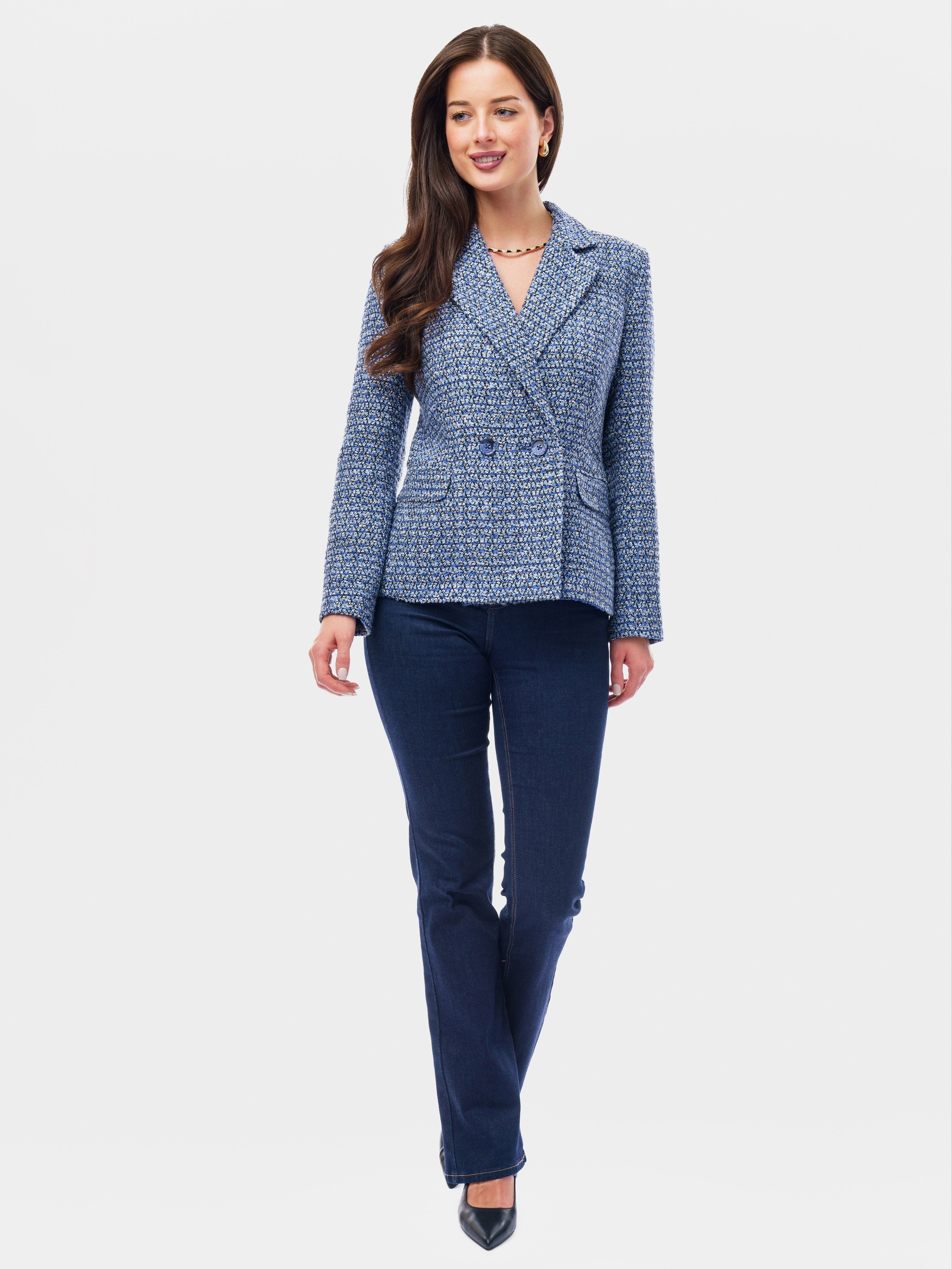 Ольга, 42-44 р-р, рост 175. KED Production — продакшн из СПб. Создаём фото, видео и контент, который помогает брендам и селлерам продавать больше