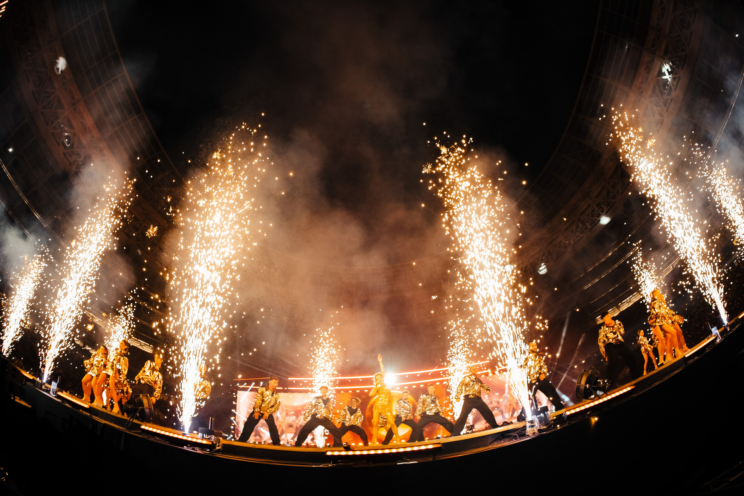 ПОЛИНА ГАГАРИНА В СК ЛУЖНИКАХ 29.06.24. Концертный и репортажный фотограф в Москве и Санкт-Петербурге Мария