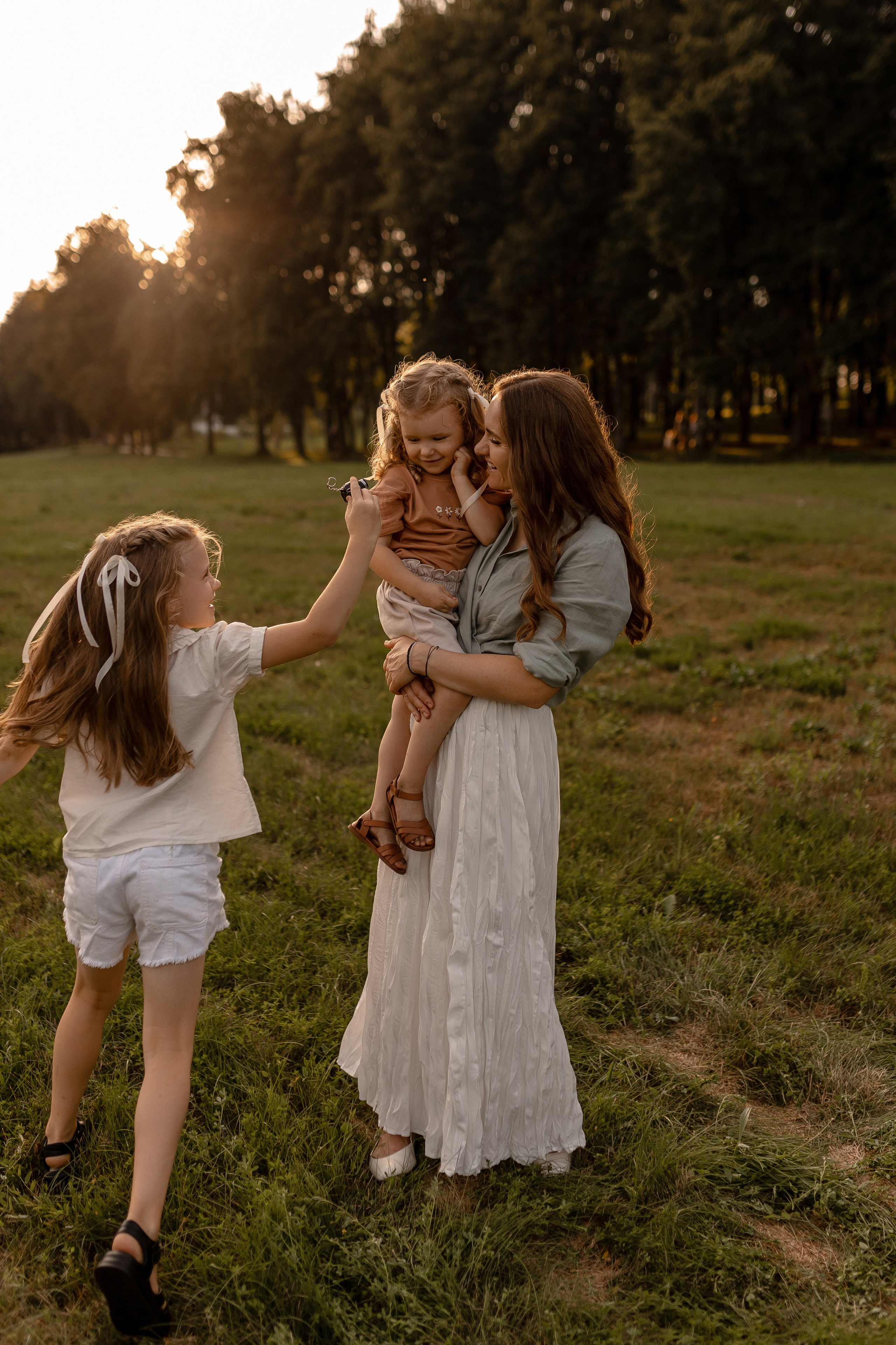 Юлия, Оливия, Эмилия. Свадебный фотограф Елена Ловцевич