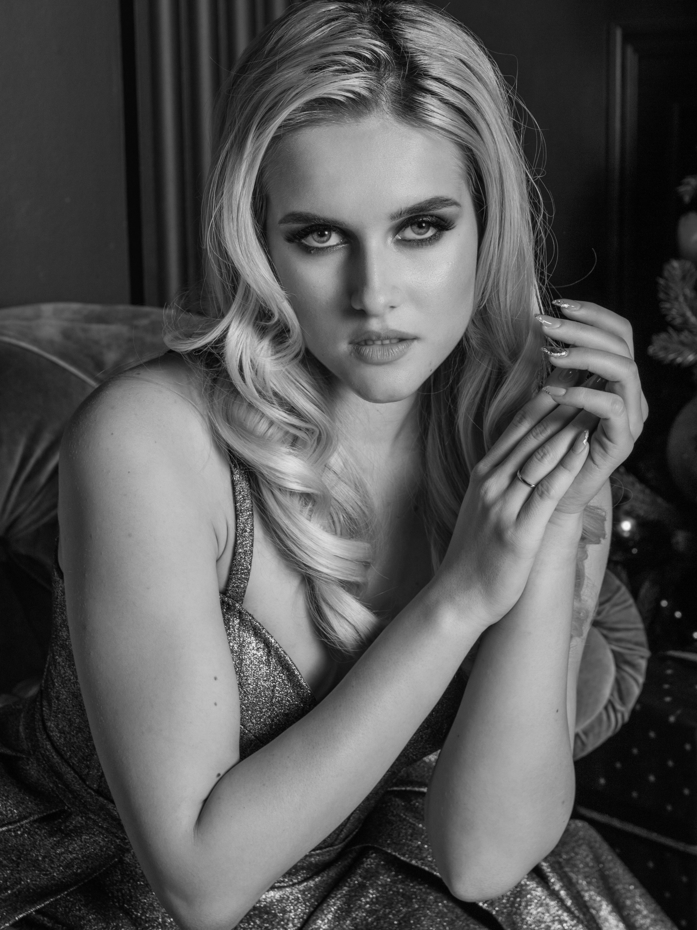 «Алиса в стране чудес» новогодняя съемка. Свадебный и семейный фотограф в Москве Мила Широких