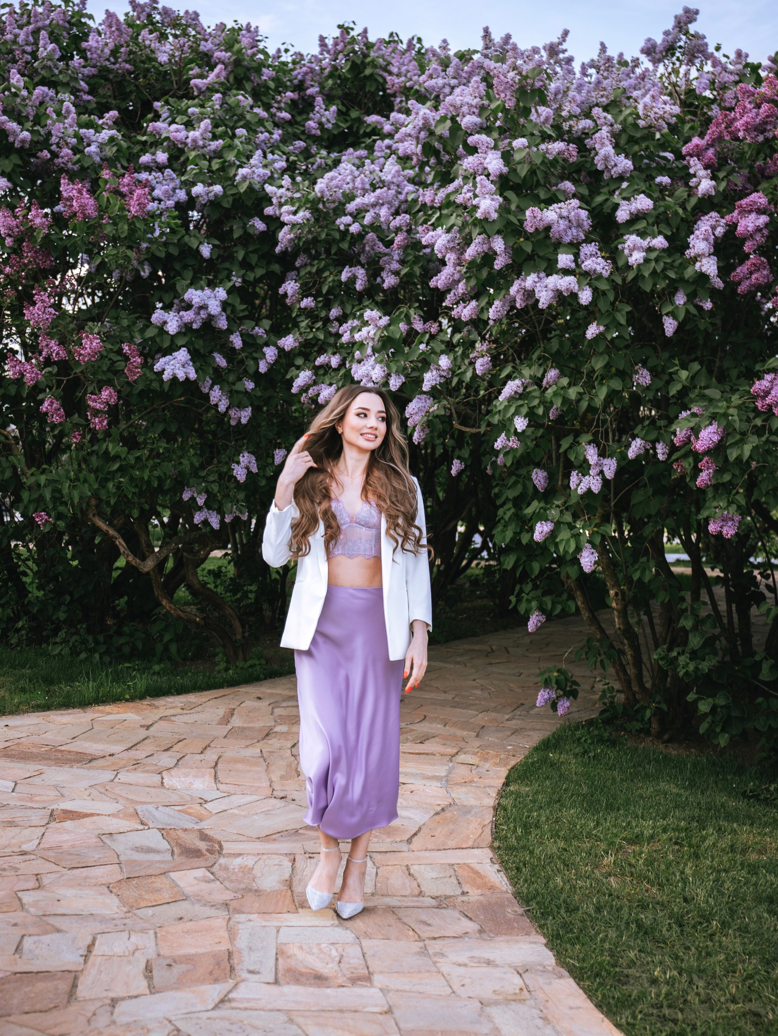 Цветение сирени на ВДНХ. Свадебный и семейный фотограф в Москве Мила Широких