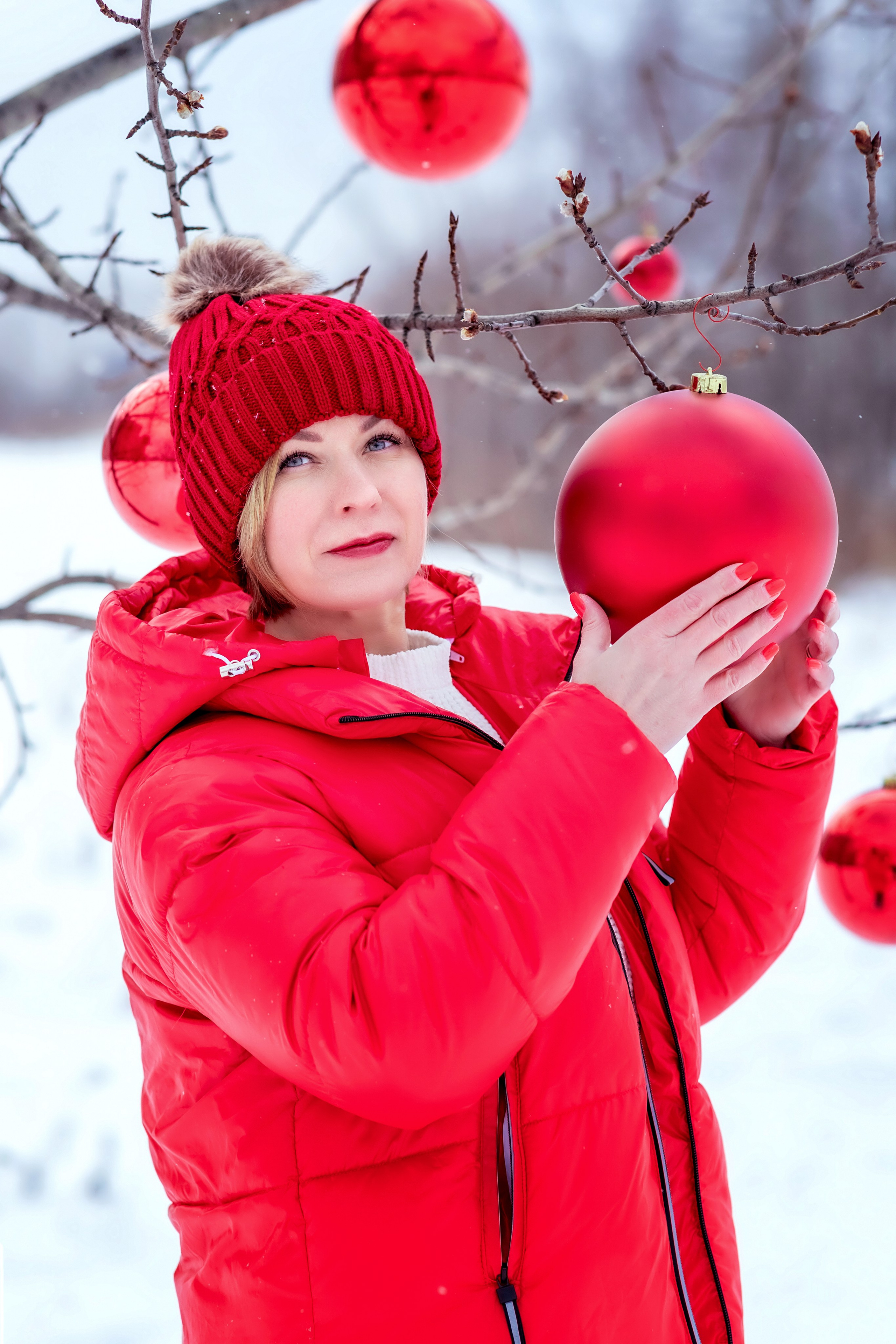 Фотопроект «Красные ШАРЫ». Фотограф Алина Лебедь
