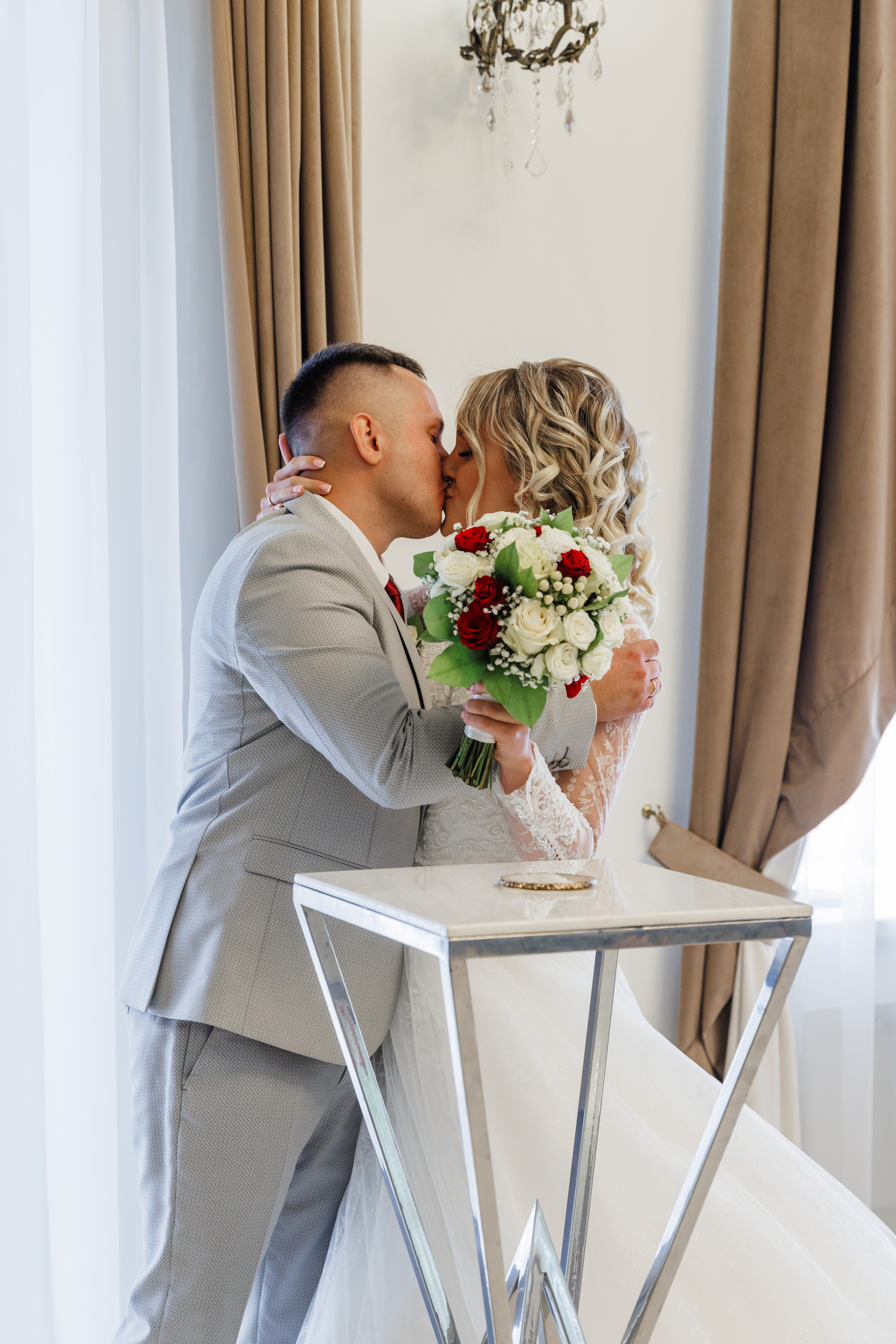 Павел и Дарья| ВДНХ. Фотограф Москва Шептаев Артём