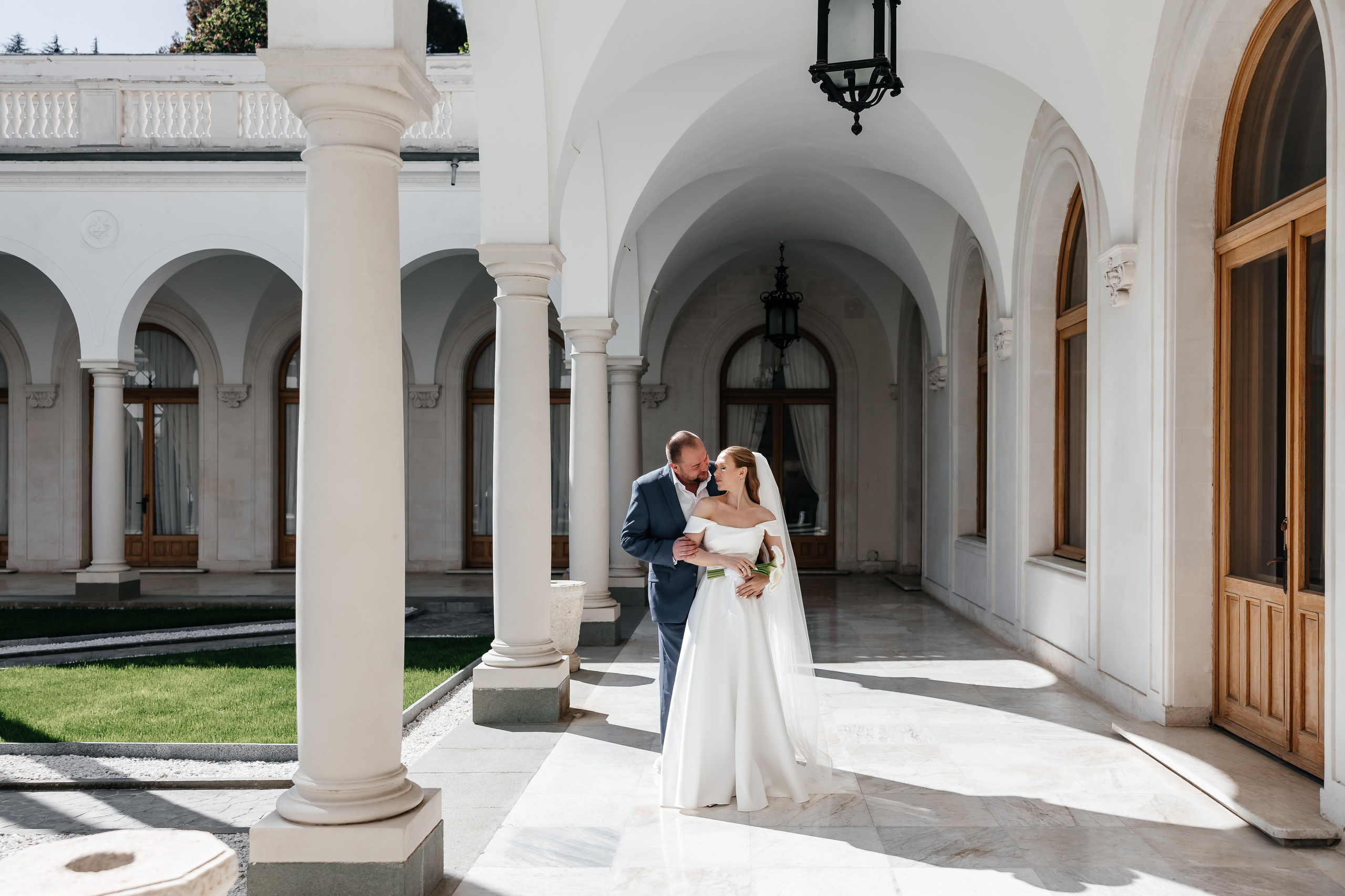 Анонс свадьбы Алены и Алексея. Весенняя Балаклава и Ливадийский дворец. Свадебный фотограф в Крыму и Севастополе Ольга Баскакова