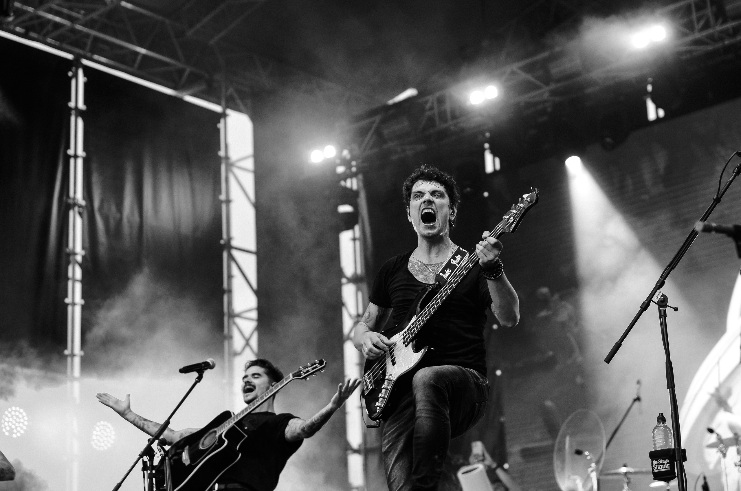 Концерт The Hatters на фестивале «Грань» в Барнауле. Денисова Аля — фотограф для парных съемок и индивидуальных историй в Барнауле