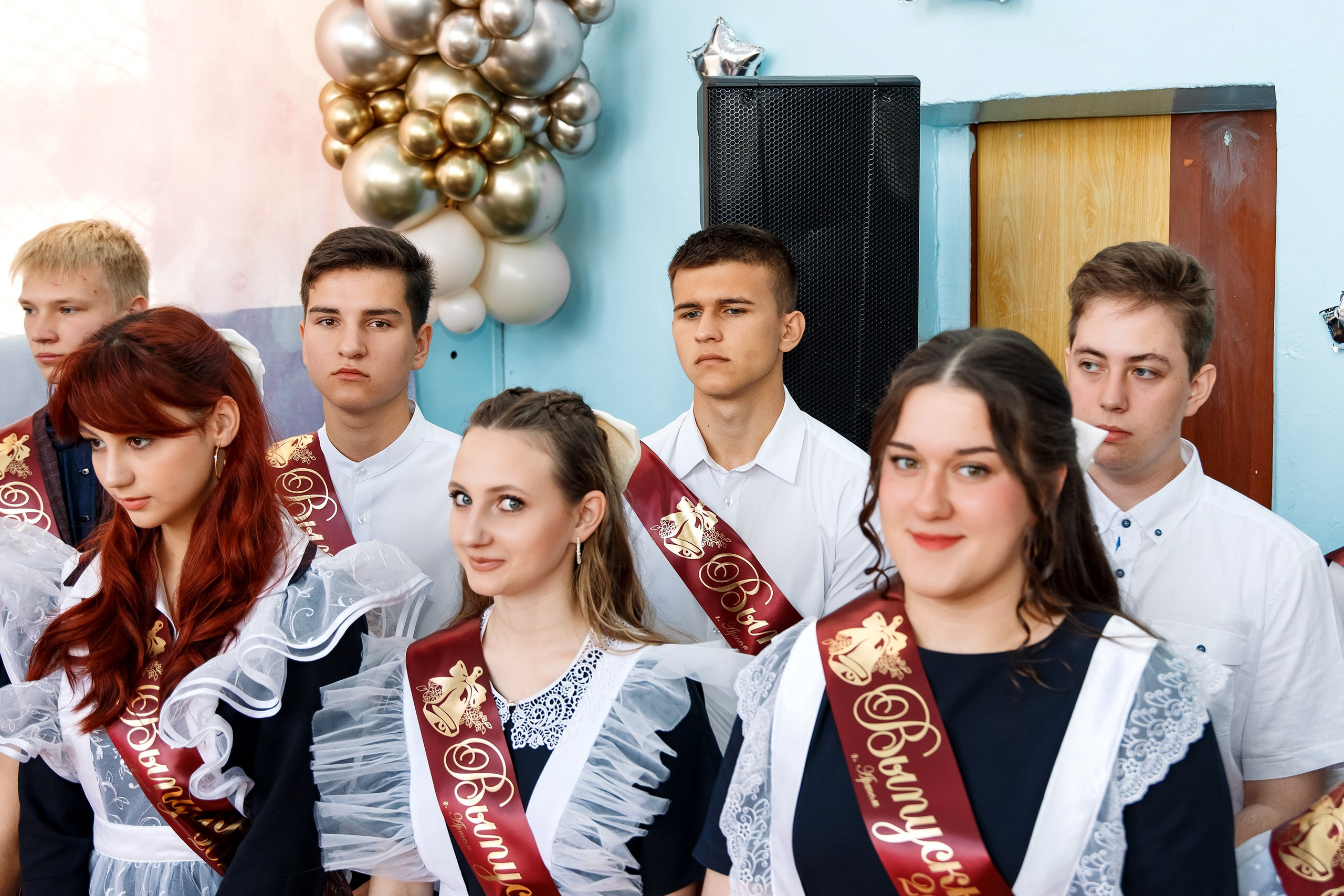 11 класс Последний звонок. Фотограф Любовь Корниенко, Примоский край