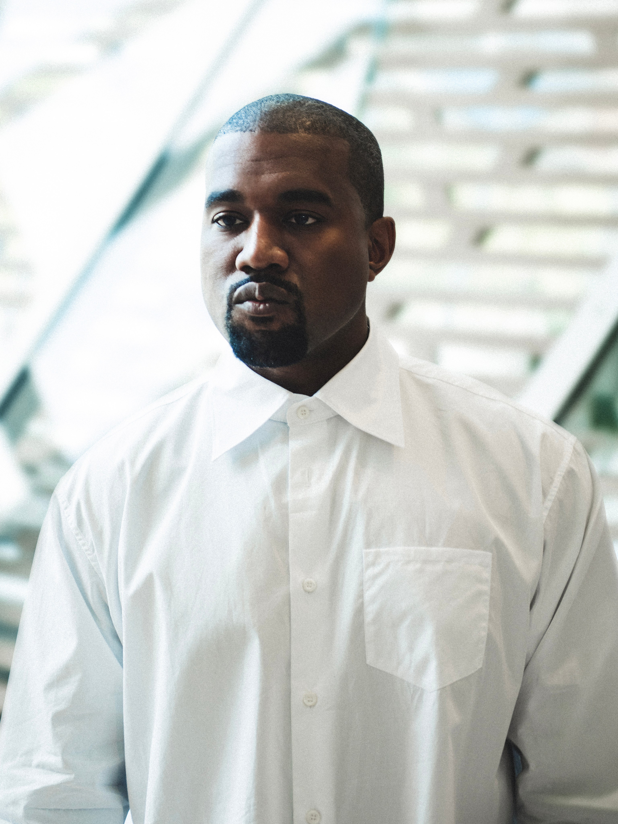 KANYE WEST / LOVE BALL. Фотограф Andre Boyakov