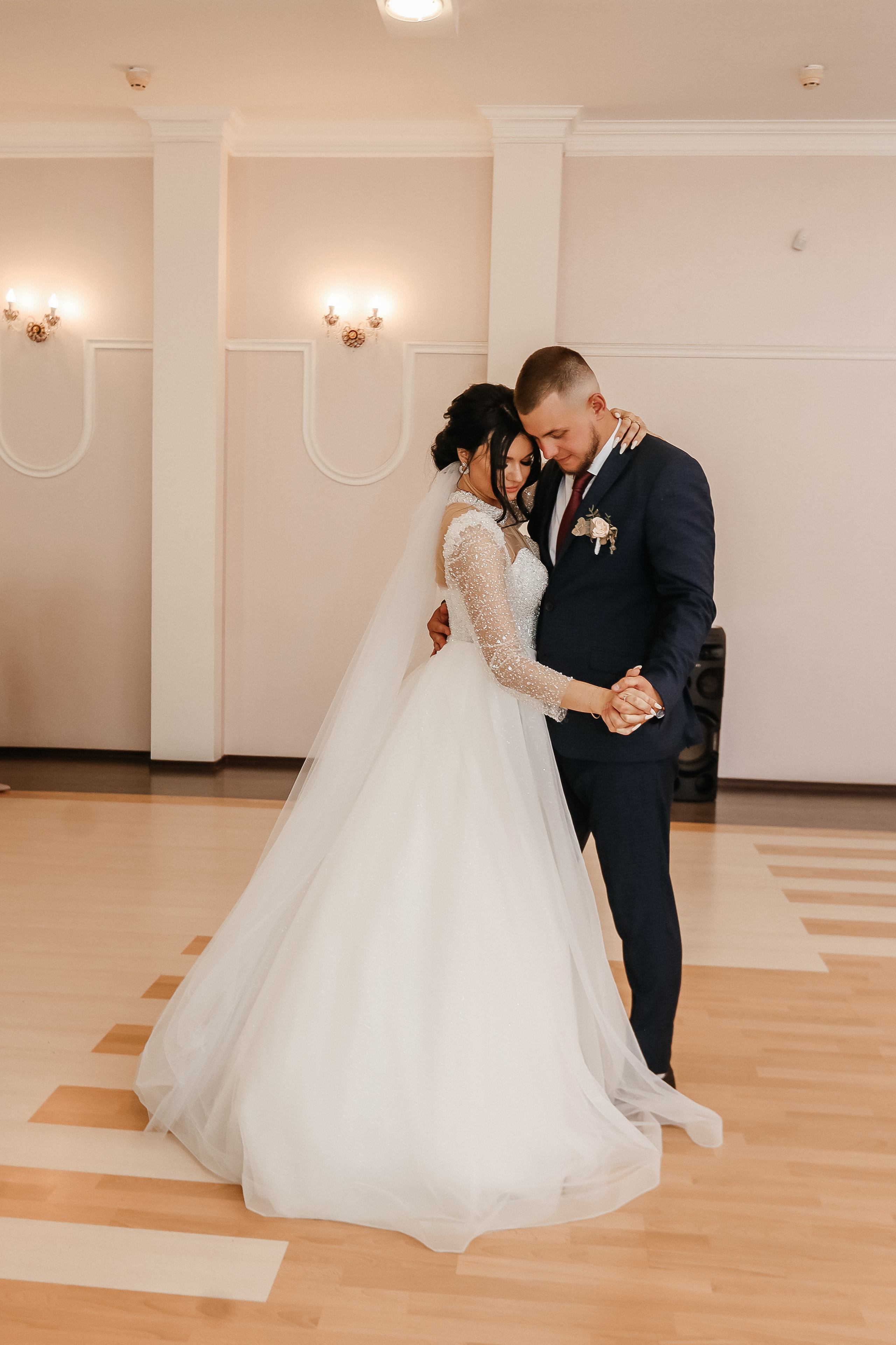 Александр и Анжелика. Фотограф Алёна Кладова