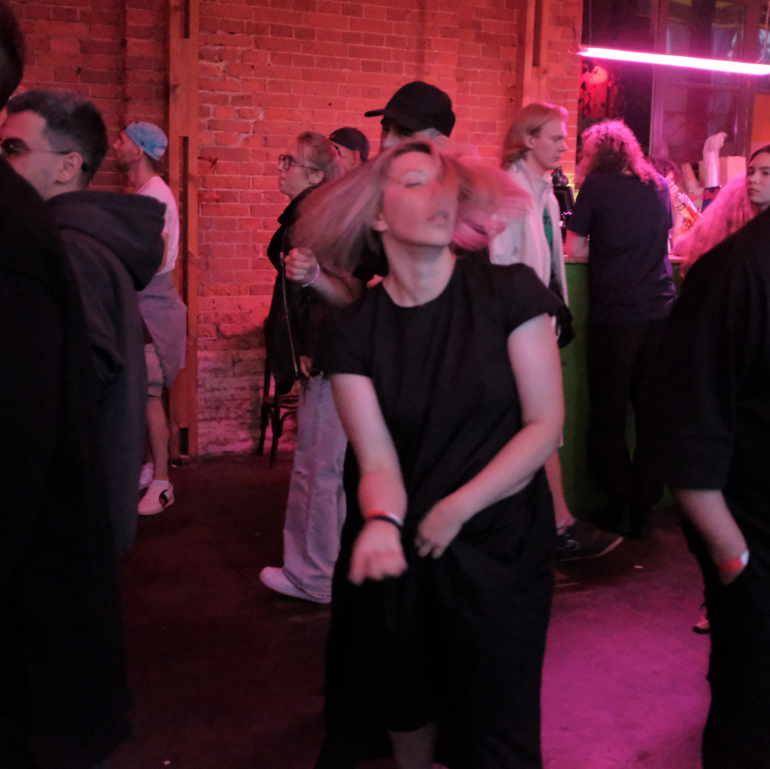 Мир2/16.08.2025. Репортажный фотограф в Санкт-Петербурге Даниил Могута