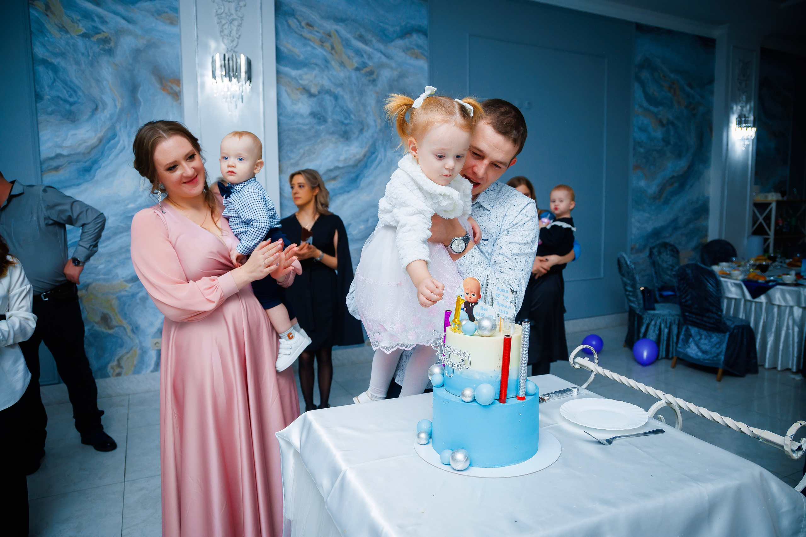 1 годик. Семейный и Свадебный фотограф в Астане Александр Астапов