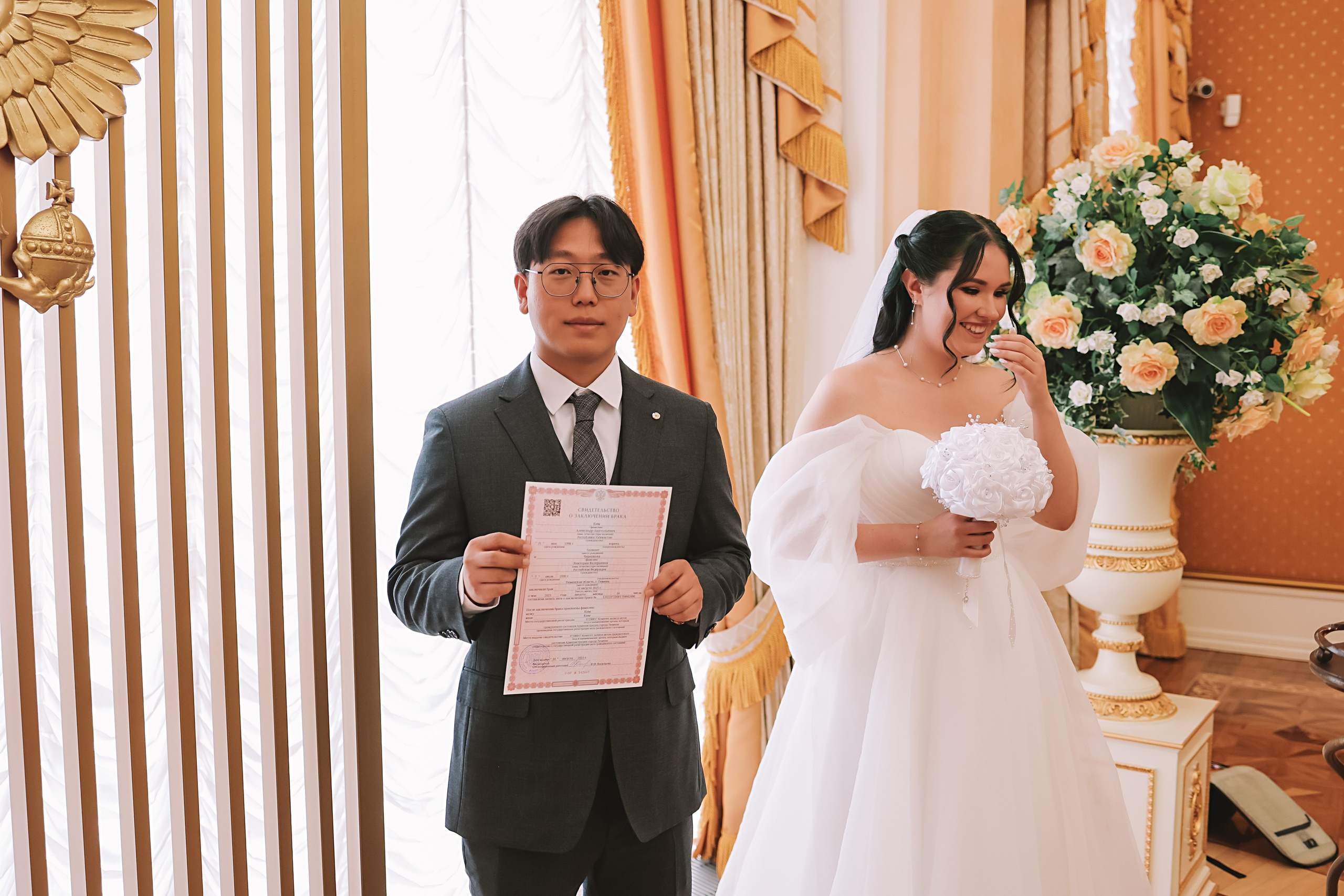 Айвазовский и парк дружбы народов. Семейный фотограф Тюмень, фотограф на роды Салмина Мария