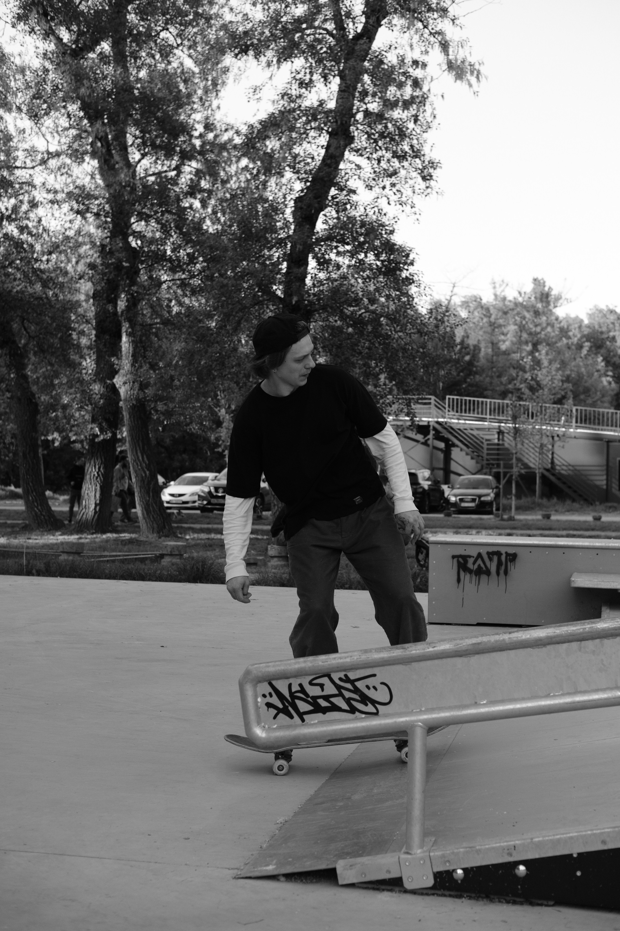 Street. Sasha Shu — retoucher and photographer