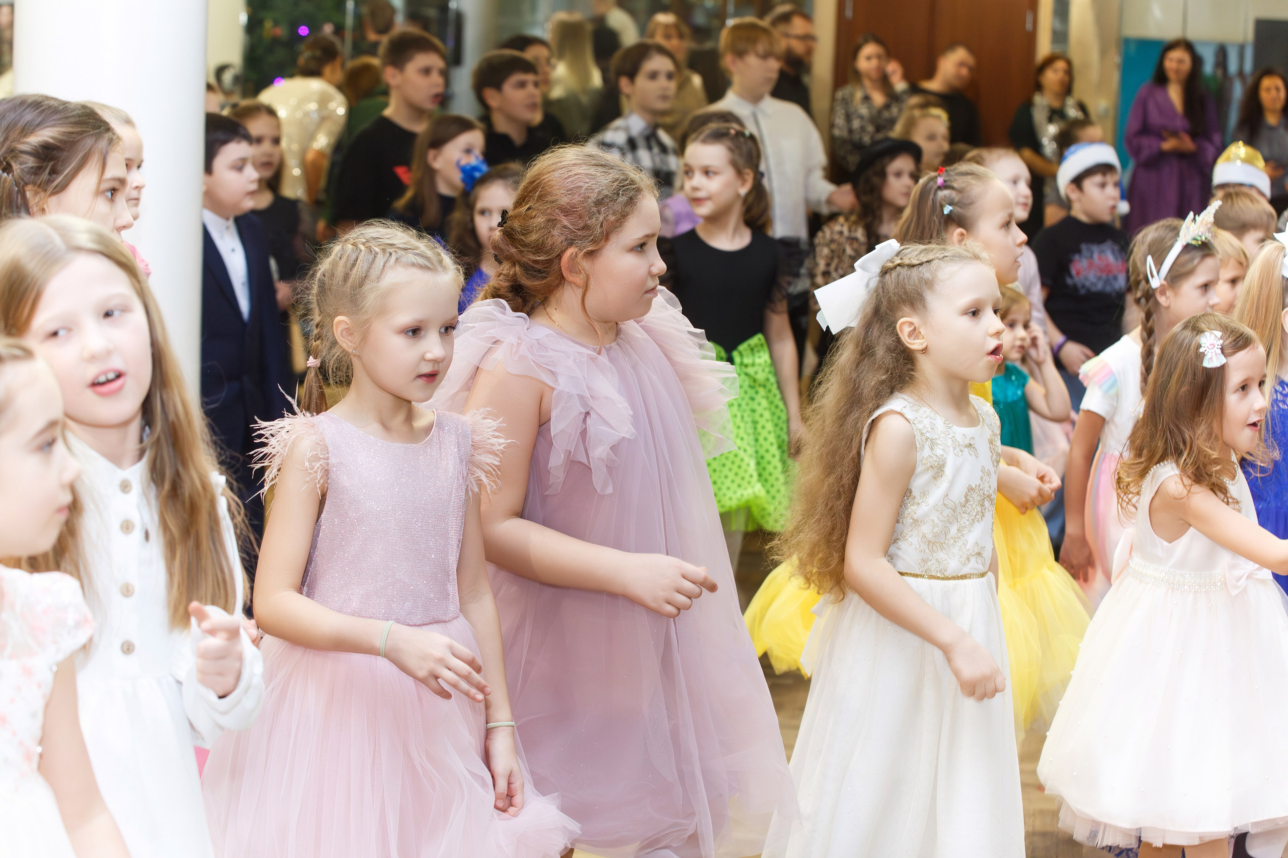 Театр-студия «ОК"ФАНТАЗИЯ» — „НОВЫЙ ГОД С ФАНТАЗИЕЙ“. Профессиональный фотограф в Мценске и Орловской области