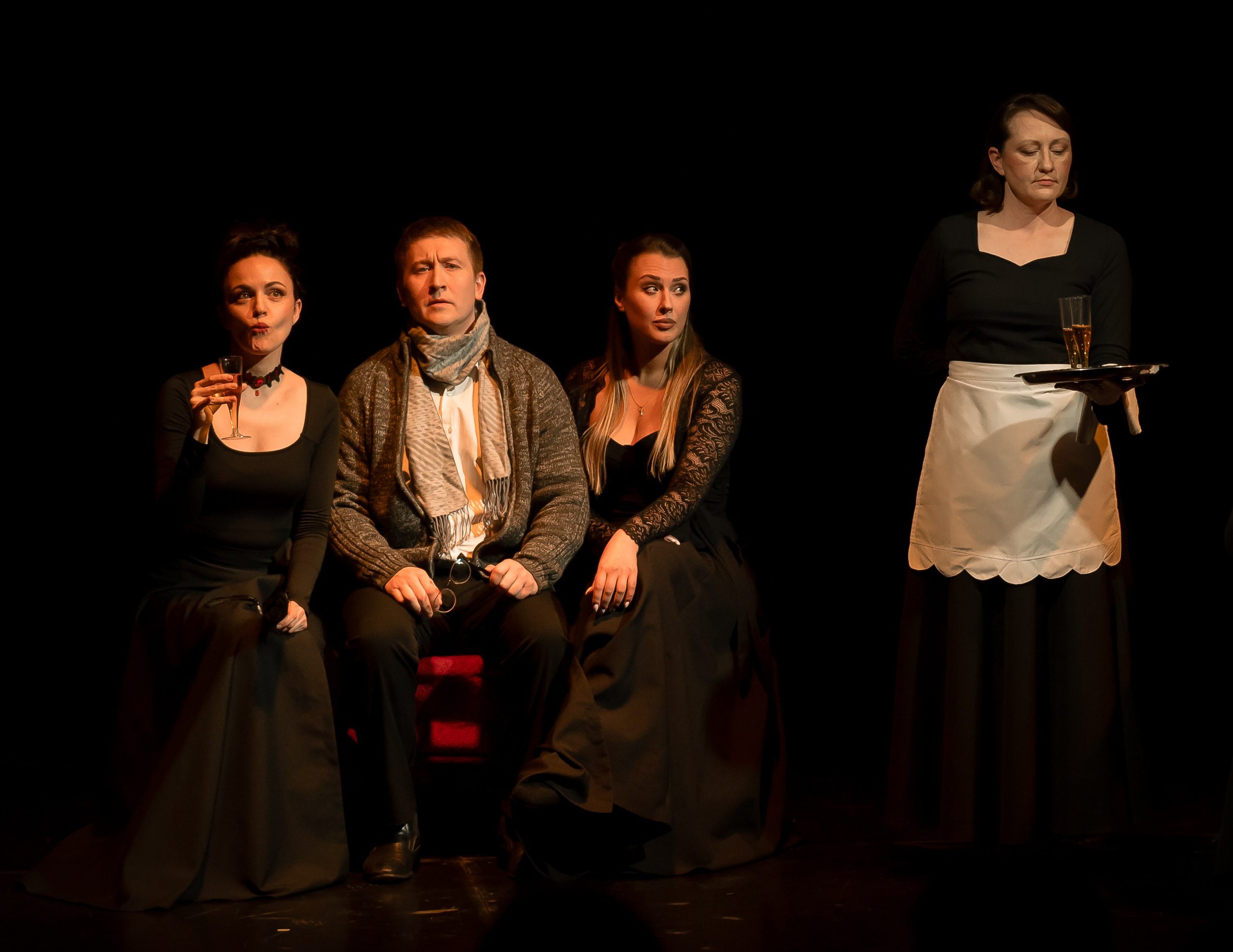 Около театральные истории. Фотограф Карина Шарова Москва