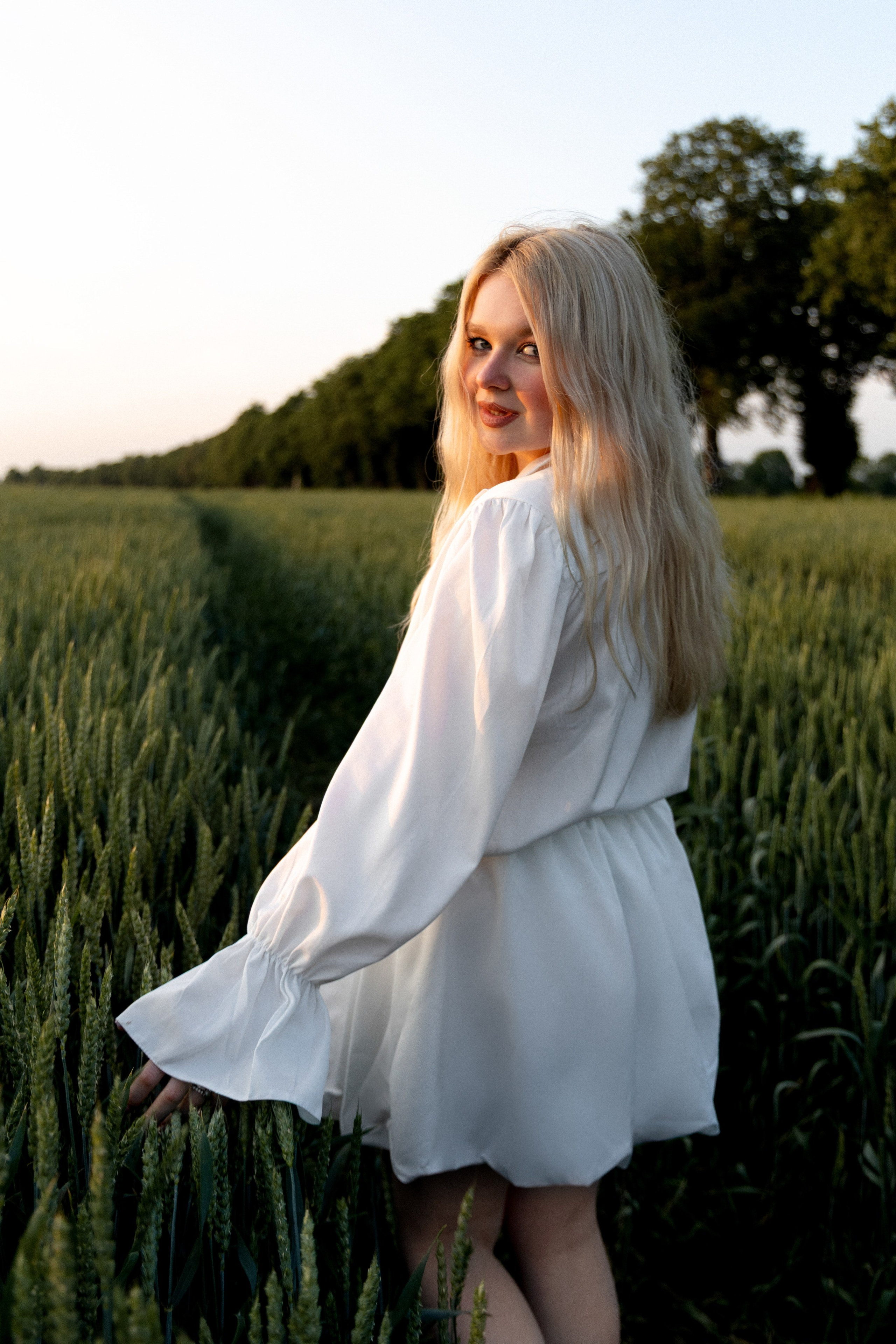 Эмилия | в поле. Фотограф в Калининграде Сокирко Светлана