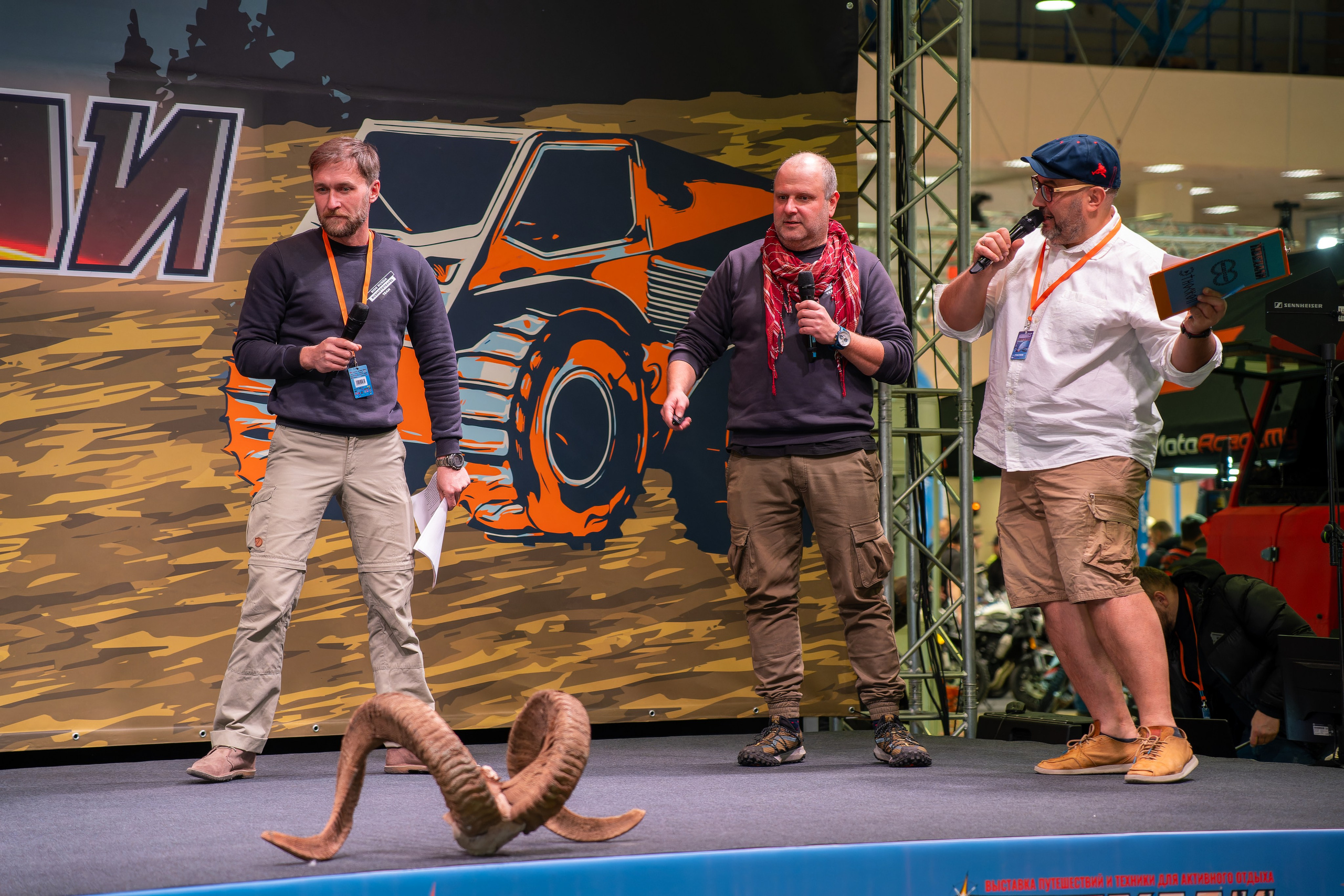 Прогулка по выставке Поехали 2023. «Студия DRONAVT`s» — видеосъёмка и фотография г. Москва