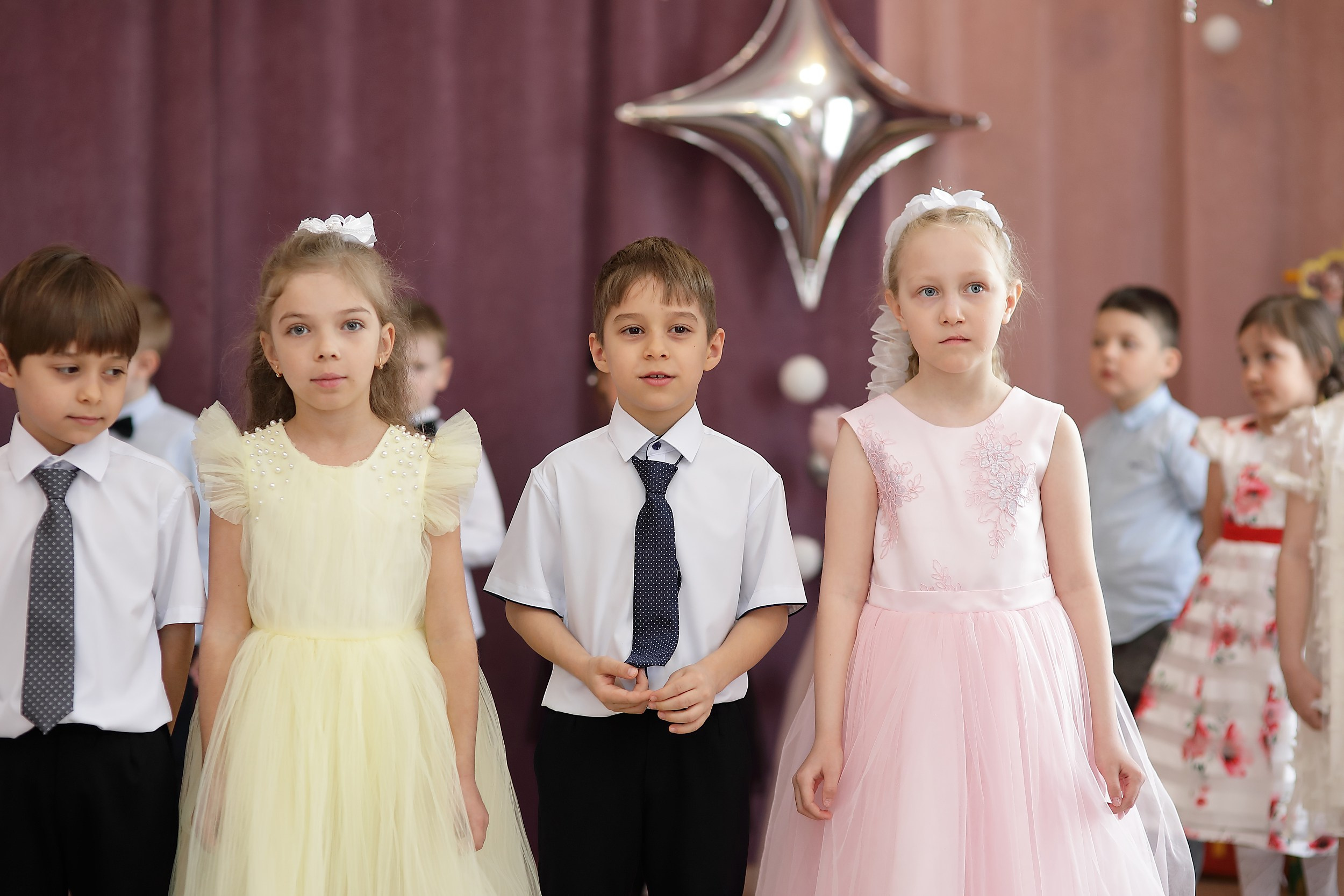 Фотосессия выпускного в детском саду. Свадебный и семейный фотограф и видеограф в Екатеринбурге Полянские Тимур и Анастасия