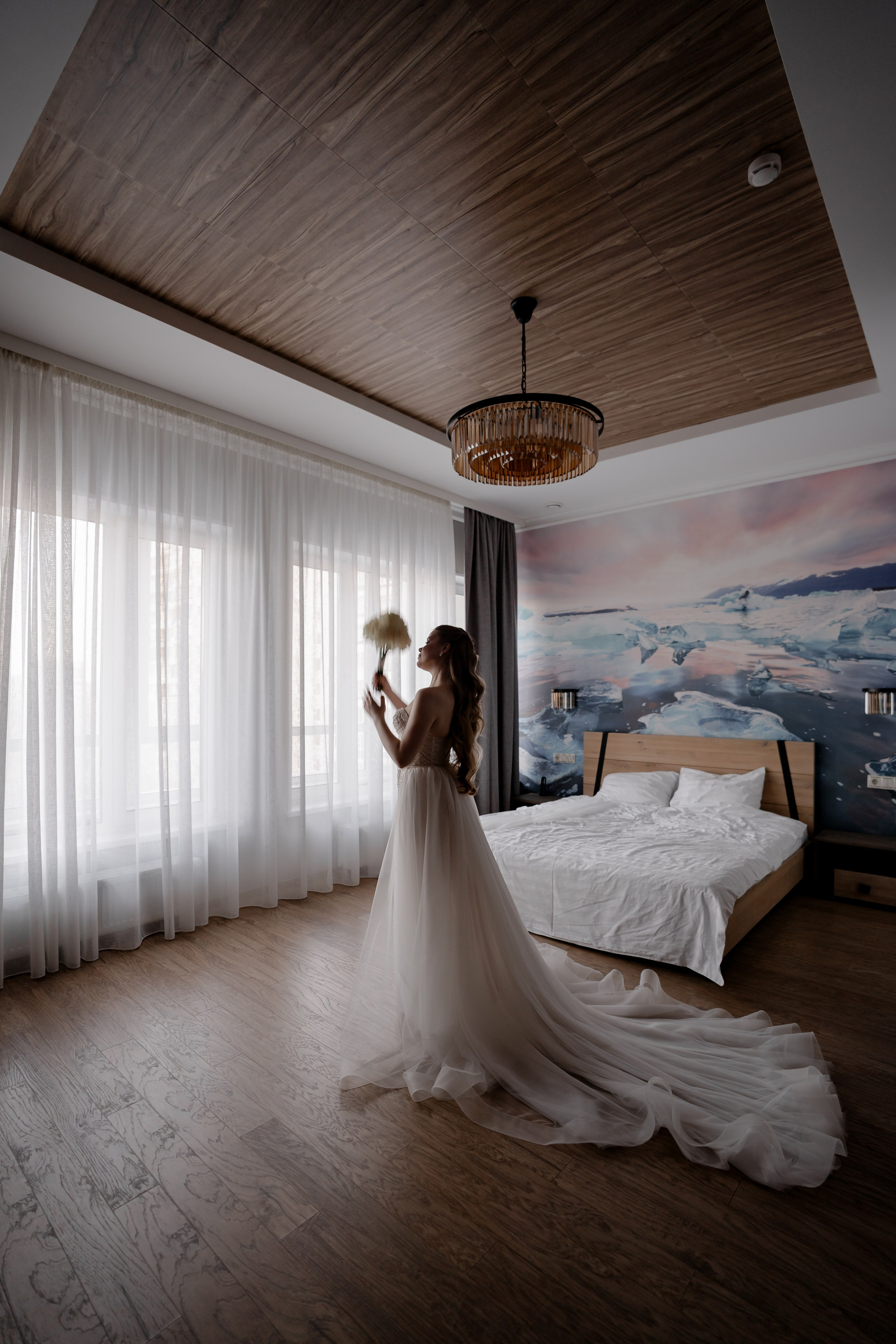 СВАДЕБНАЯ СЬЕМКА СБОРОВ В ОТЕЛЕ И ВЫЕЗД НА ЦЕРЕМОНИЮ (СНЯТО В СИБИРЕ В НИЖНЕВАРТОВСКЕ)М. Профессиональный фотограф, Санкт-Петербург — Виктория Богомолова