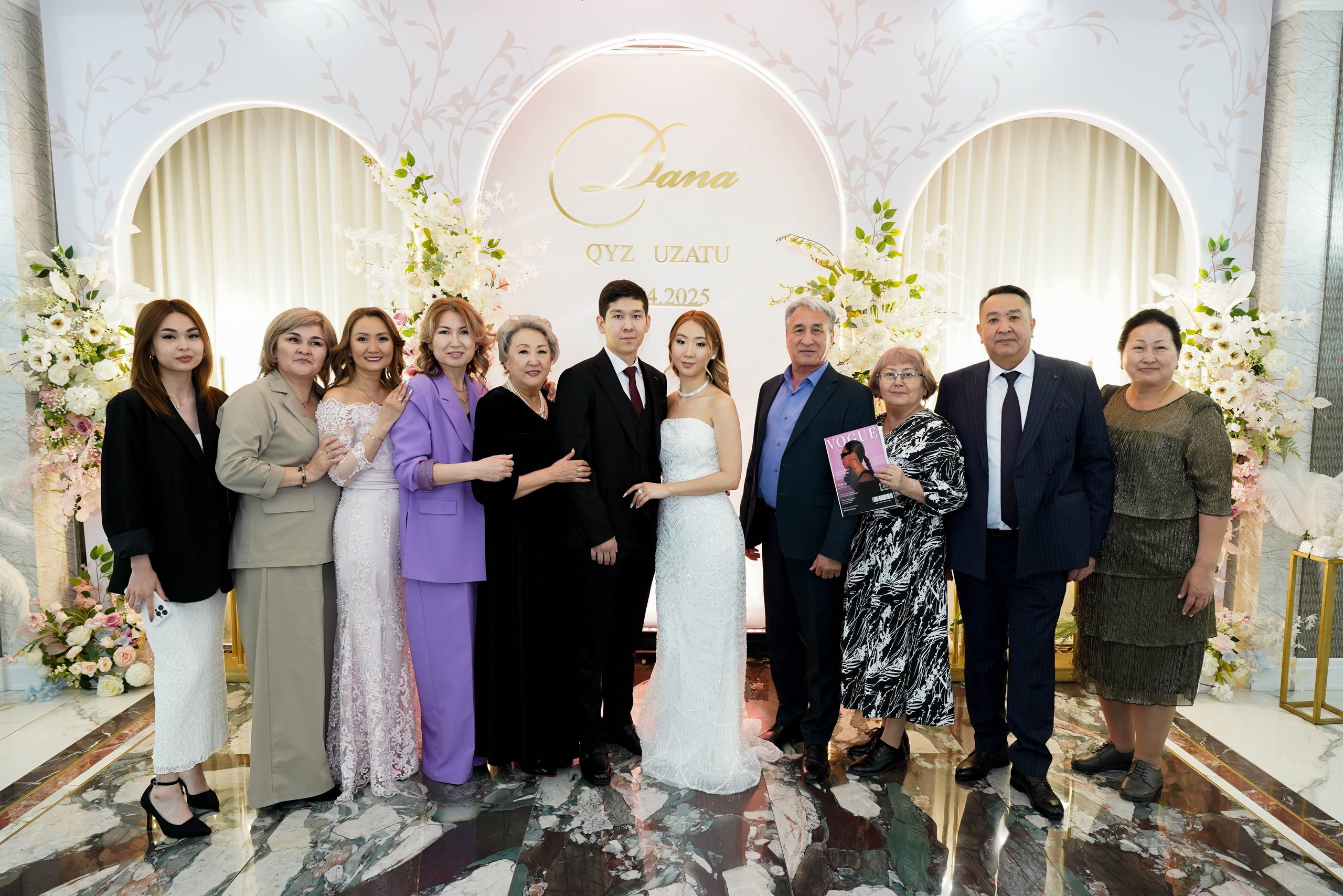 Dana uzatu. Фотограф Ернар Ержанов