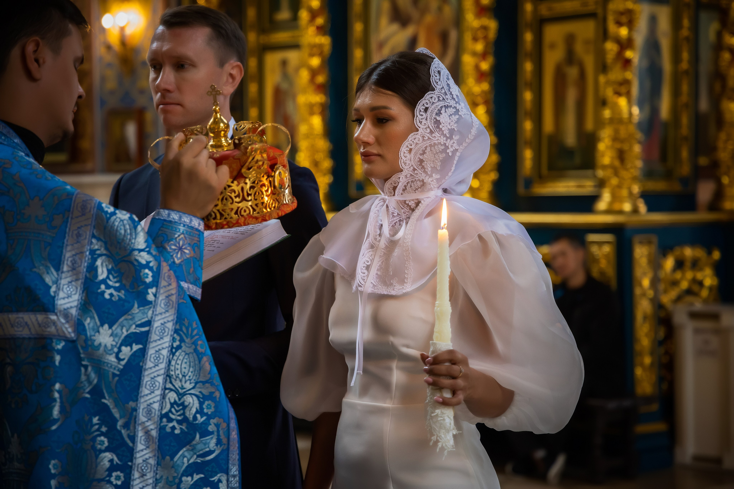В Храме. Семейный и Свадебный фотограф в Астане Александр Астапов