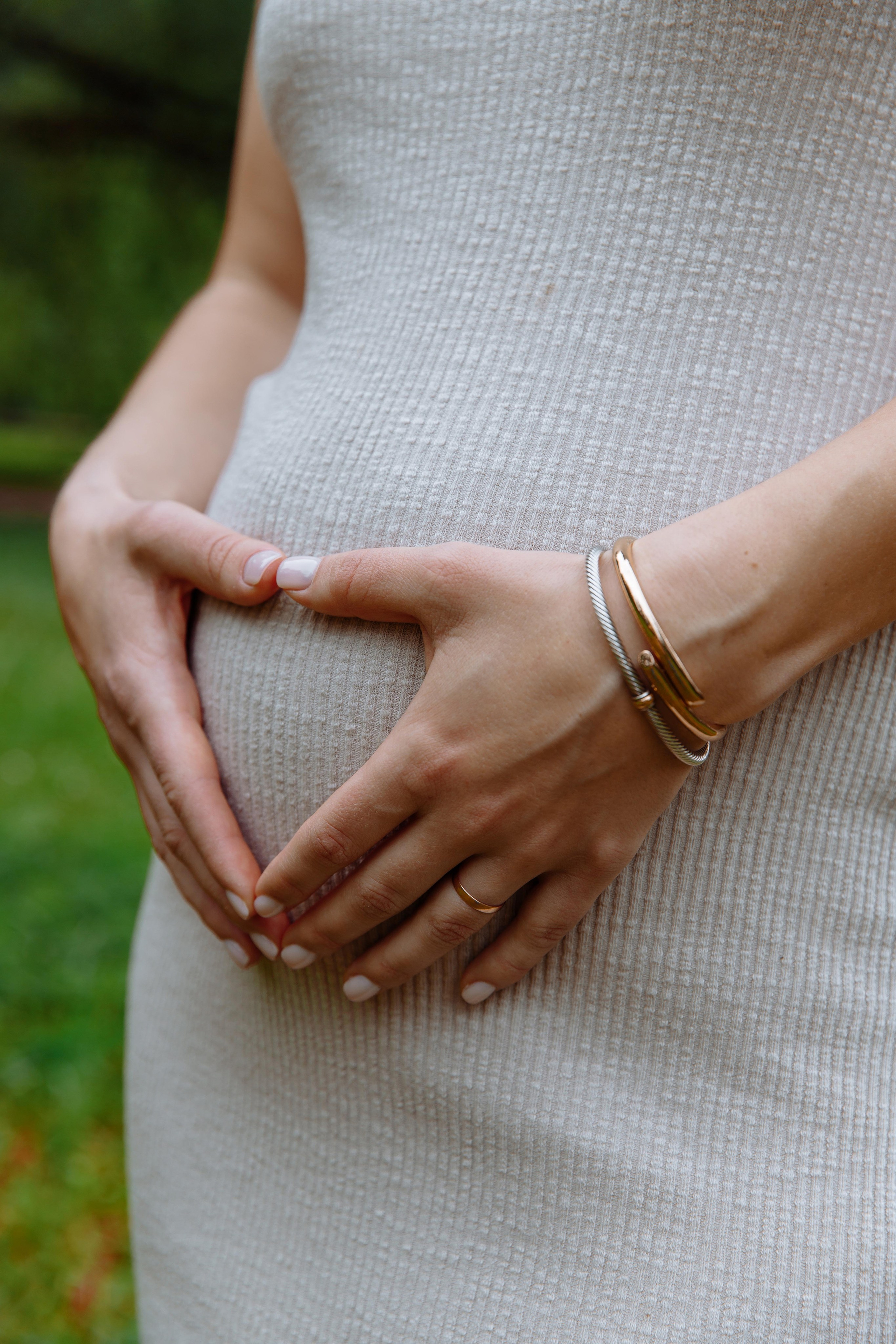 Фотосессия беременности в усадьбе Валуево. Фотограф Александра Сыщенко