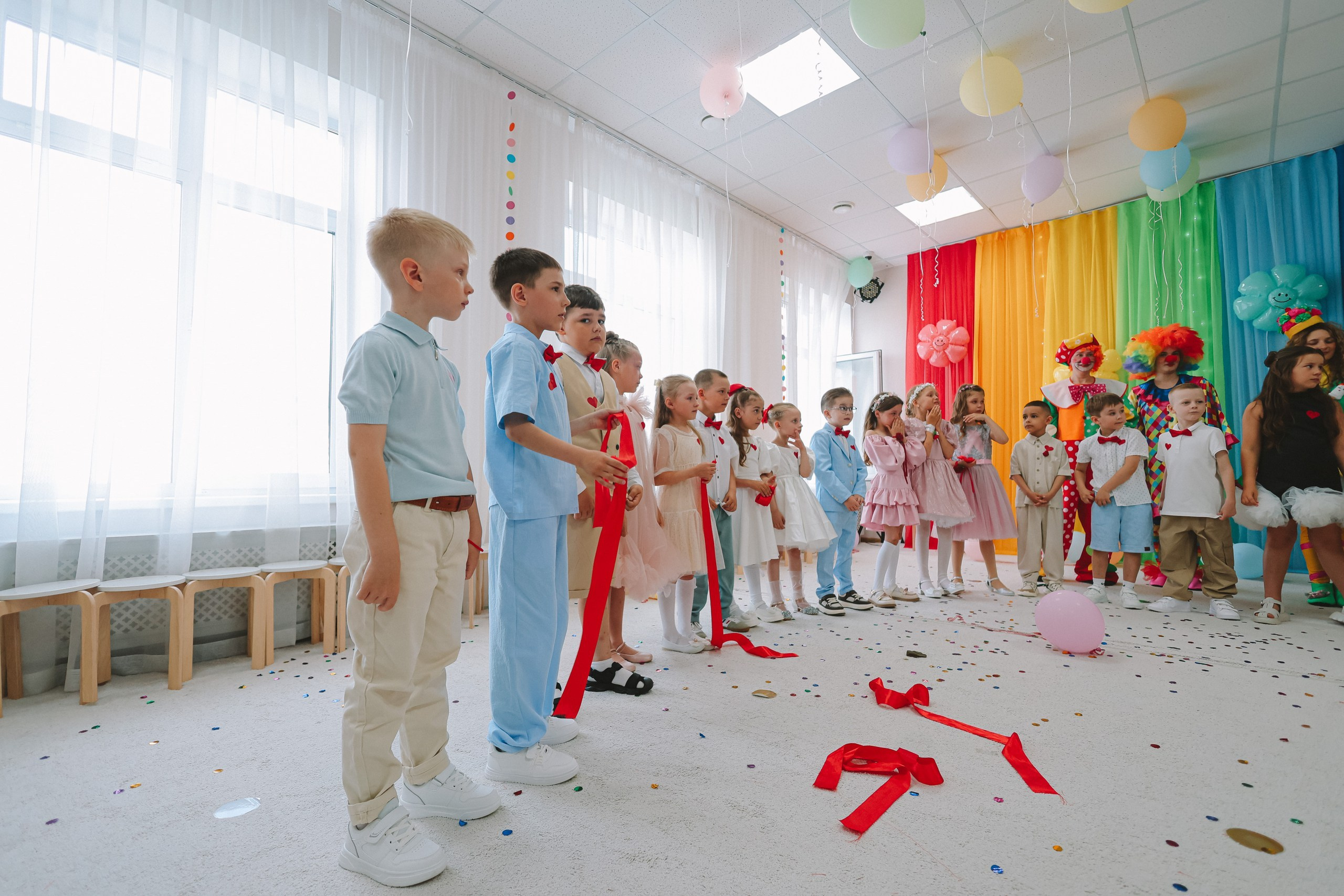 Выпускной репортаж. Семейный фотограф Тюмень, фотограф на роды Салмина Мария