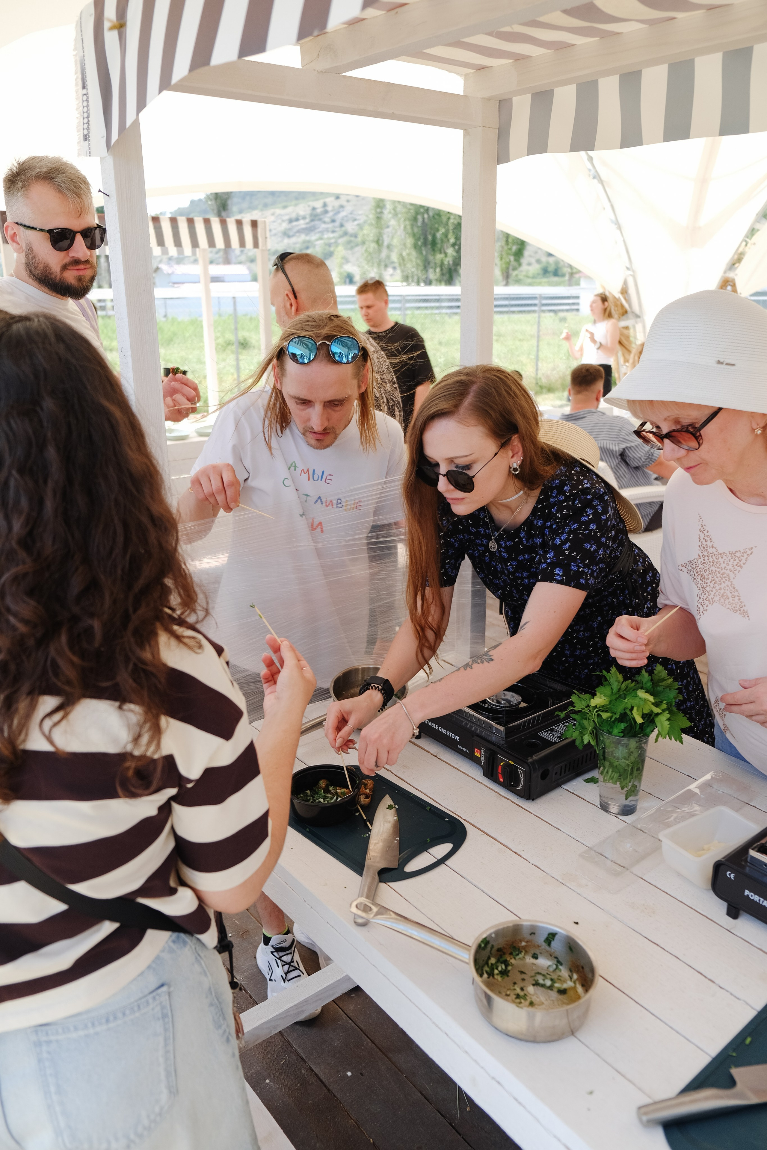 Репортаж на ферме. Профессиональная фотосъемка в Крыму. Натуральные эмоции и живые кадры. Забронируйте дату прямо сейчас!