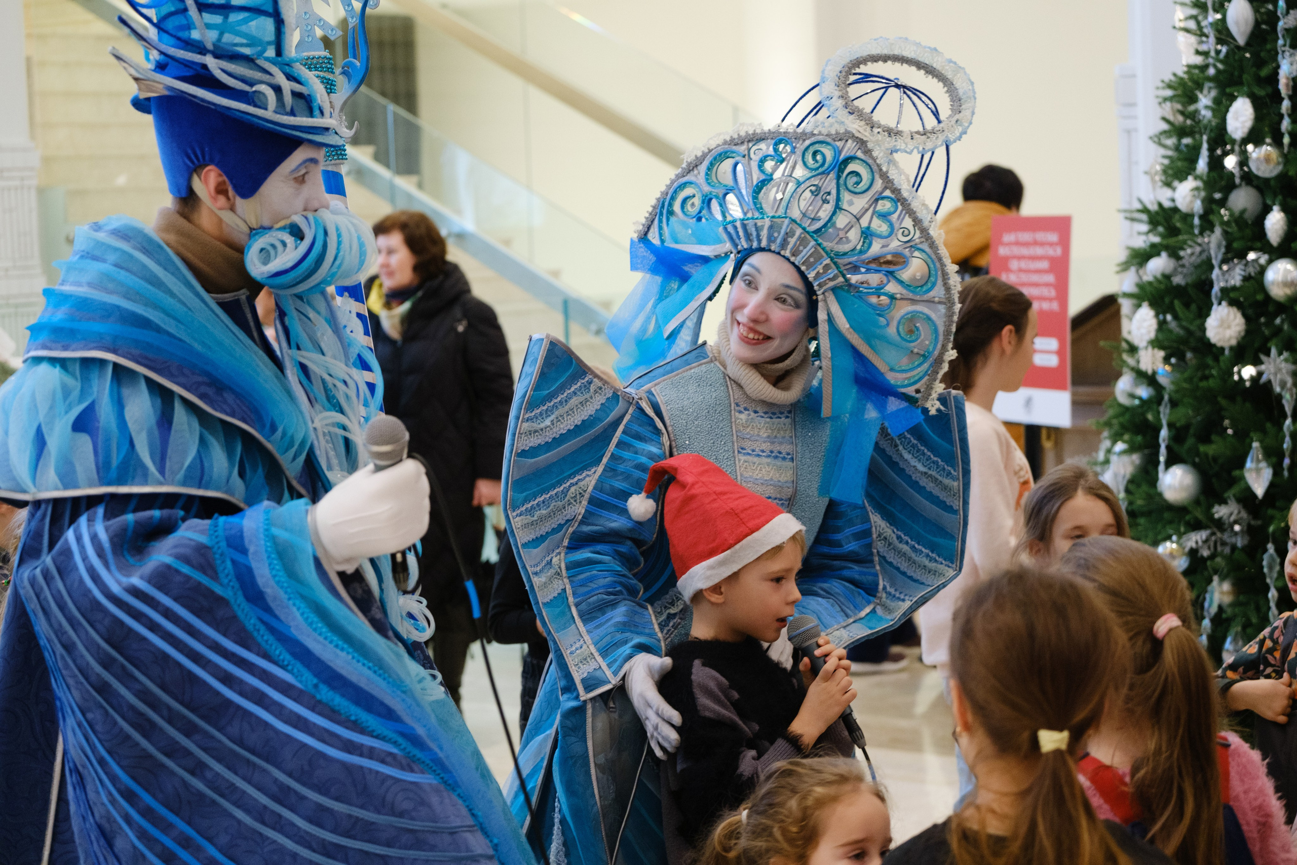 Новогодний репортаж из парка «Новый Херсонес» | Фотограф Илья Желдак. Профессиональная фотосъемка в Крыму. Натуральные эмоции и живые кадры. Забронируйте дату прямо сейчас!