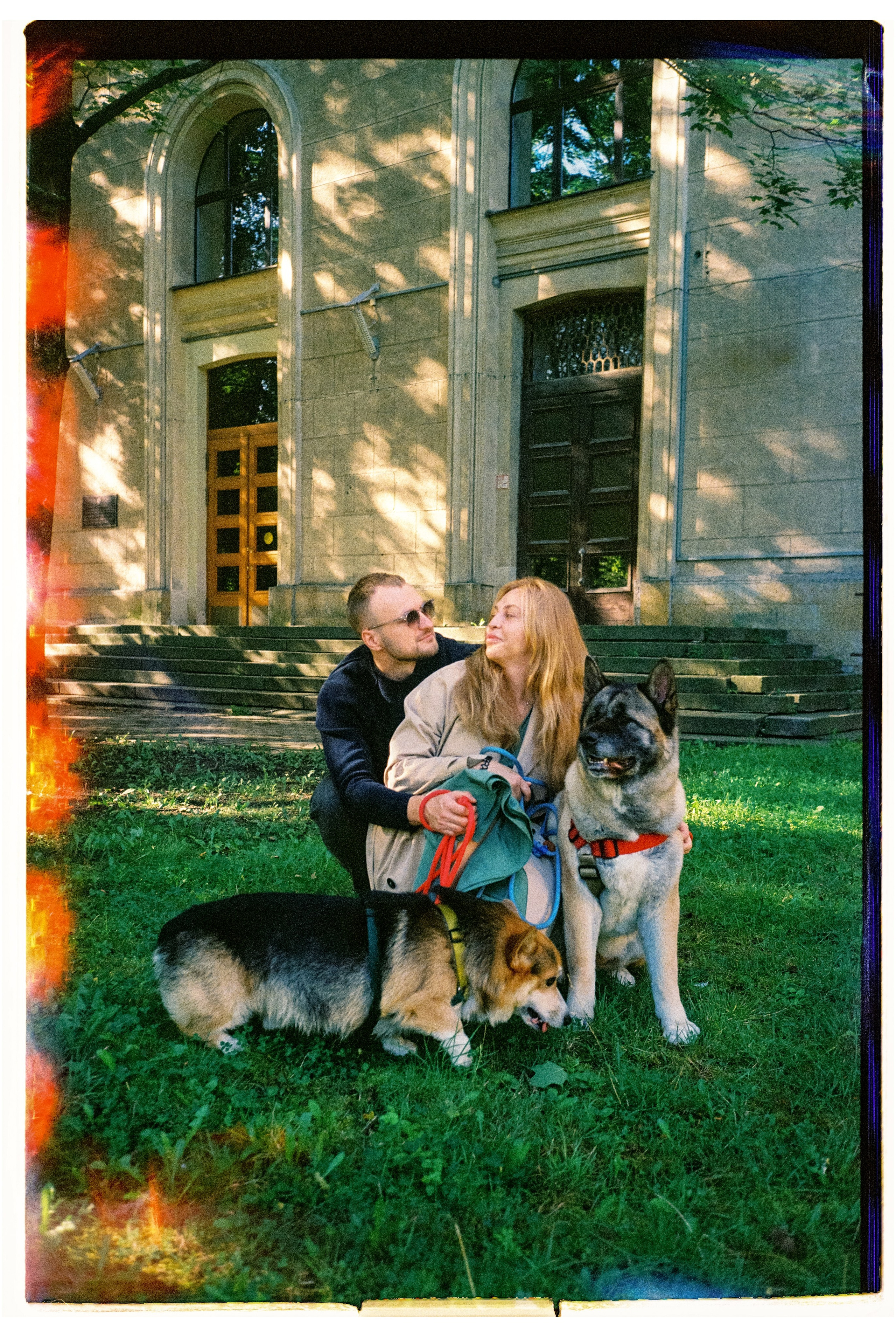 12 лап и 4 сердца. Сентиментальная свадебная фотография